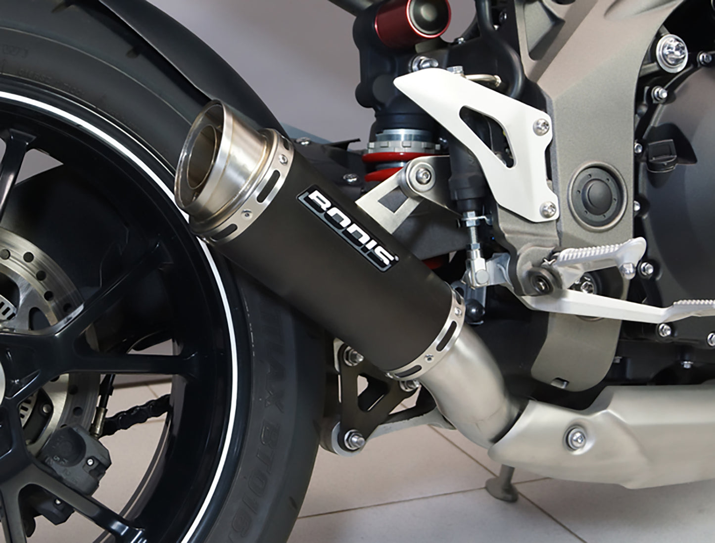 Bodis Slip-On Triumph Speed Triple