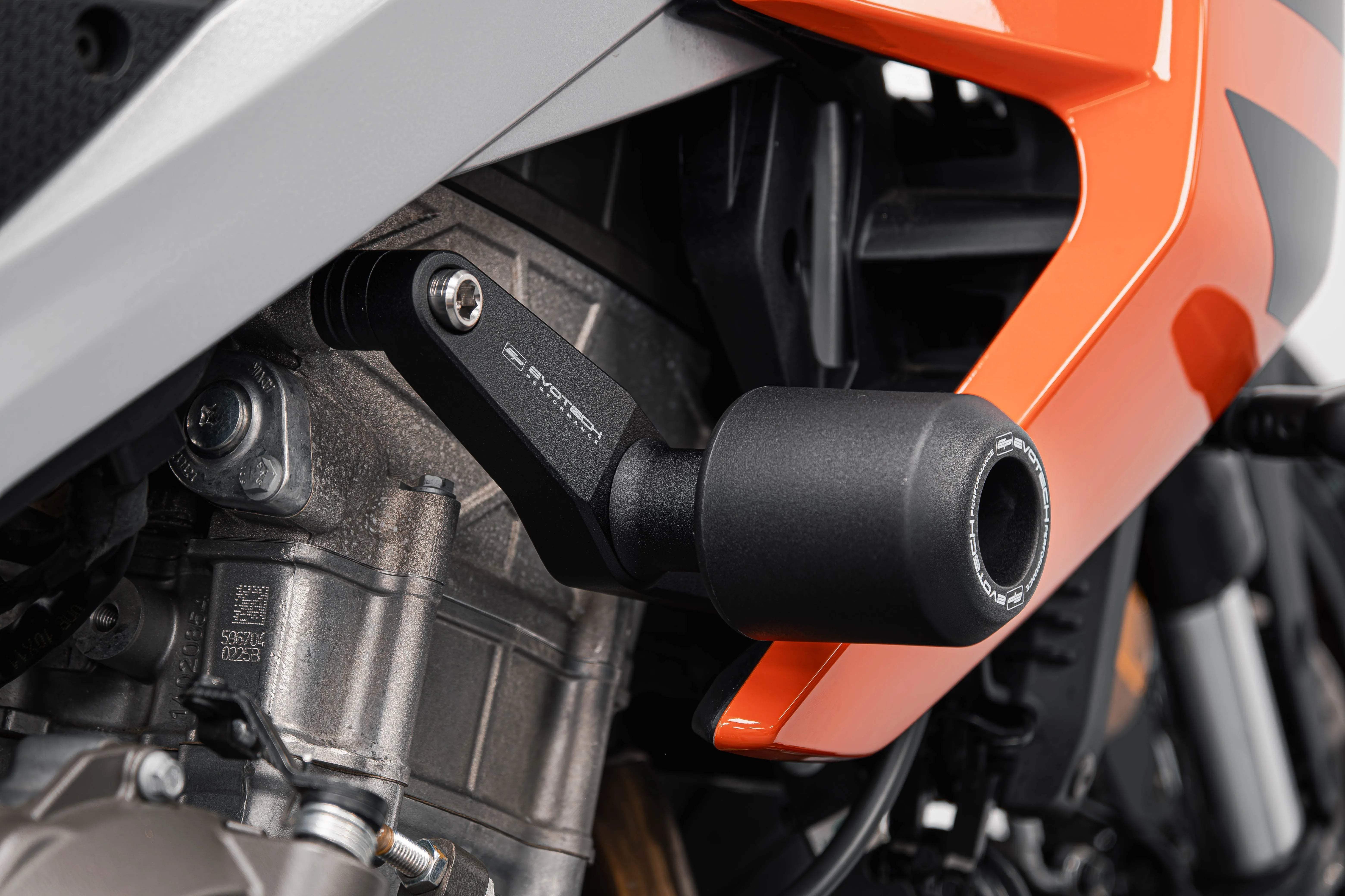 Evotech Crash Protection - Aprilia Tuono 457 (2025+) - Sturzpads | Evotech Performance
