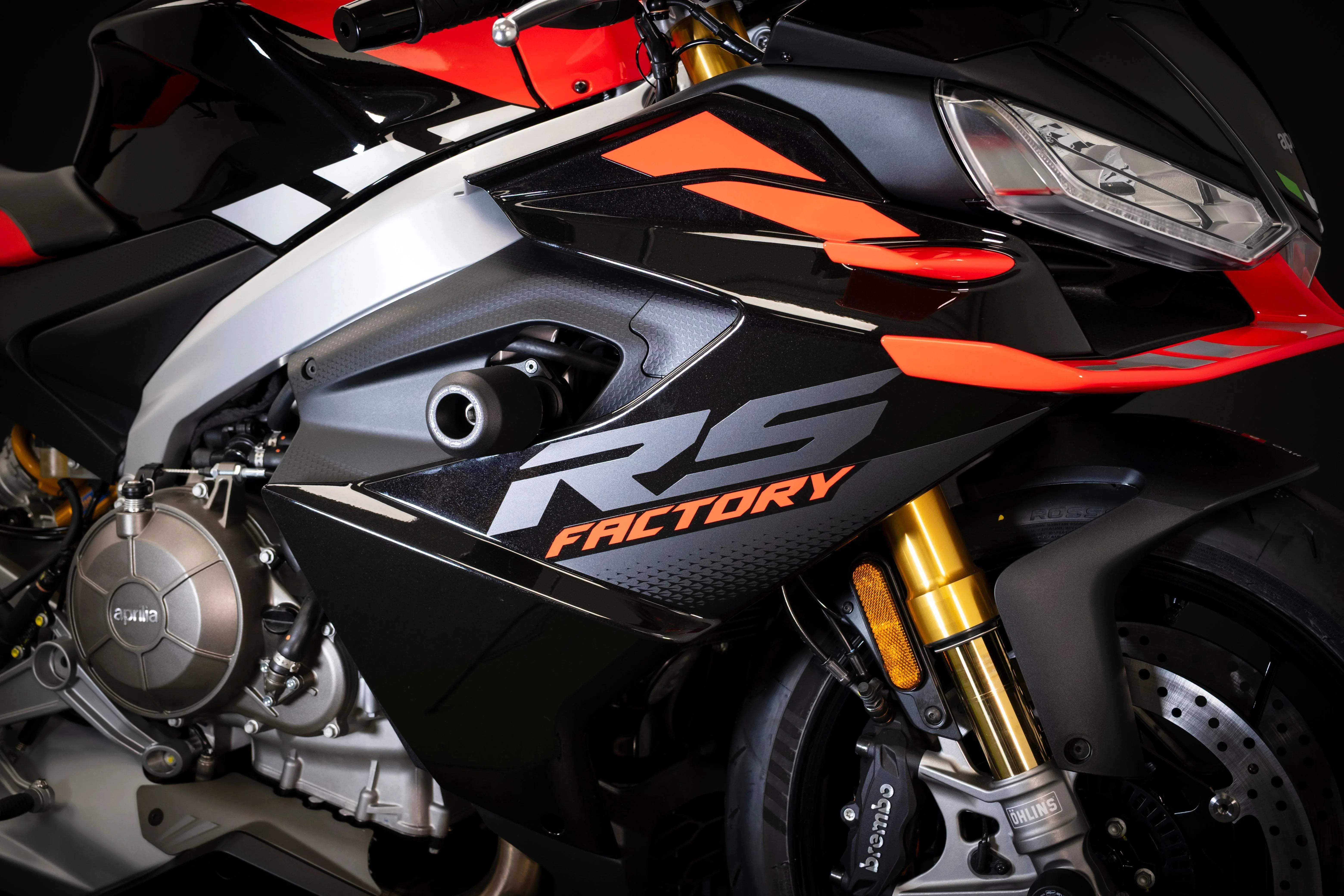 Evotech Crash Protection - Aprilia RS 660 Factory (2025+) - Sturzpads | Evotech Performance