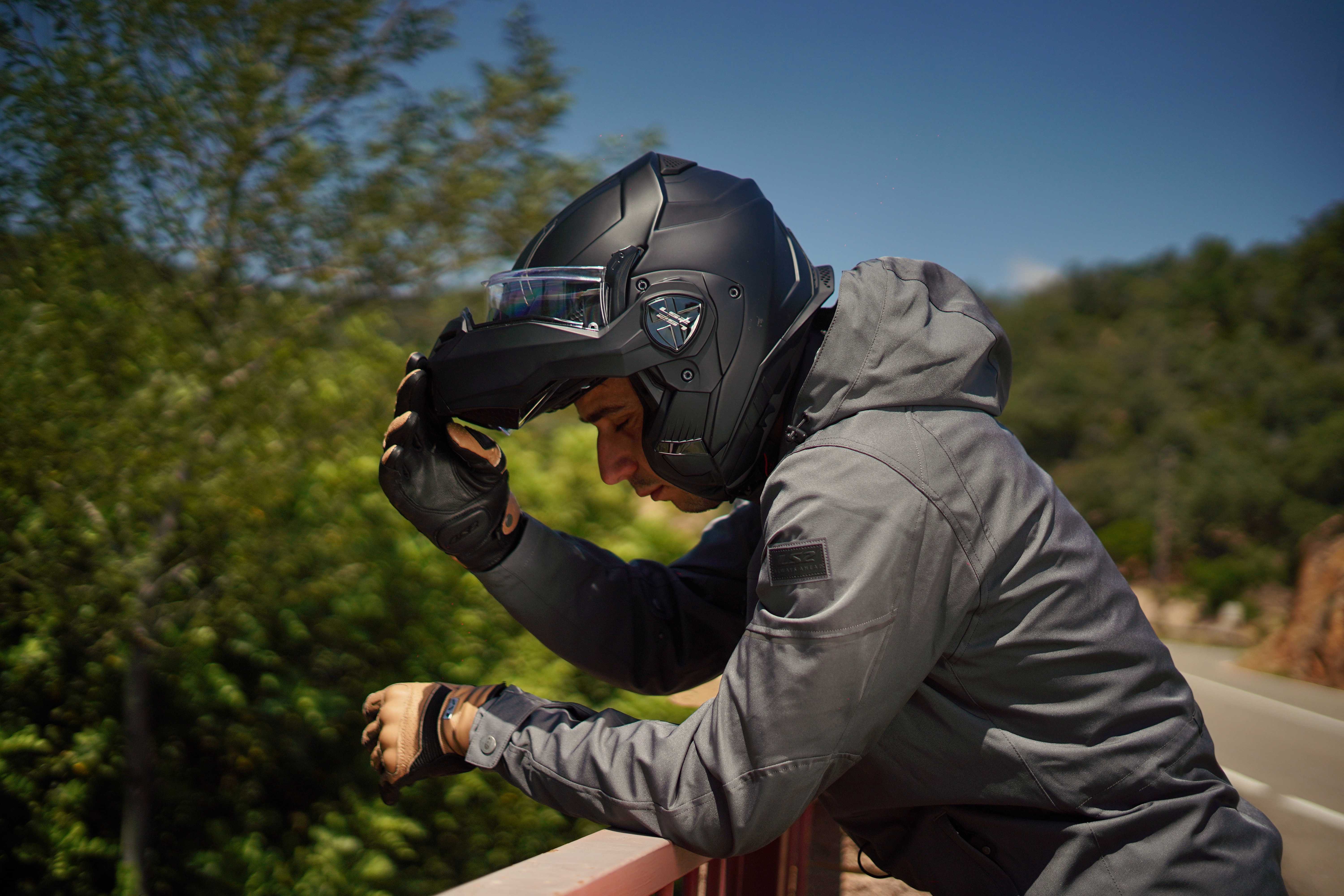 LS2 FF901 ADVANT X NOVA