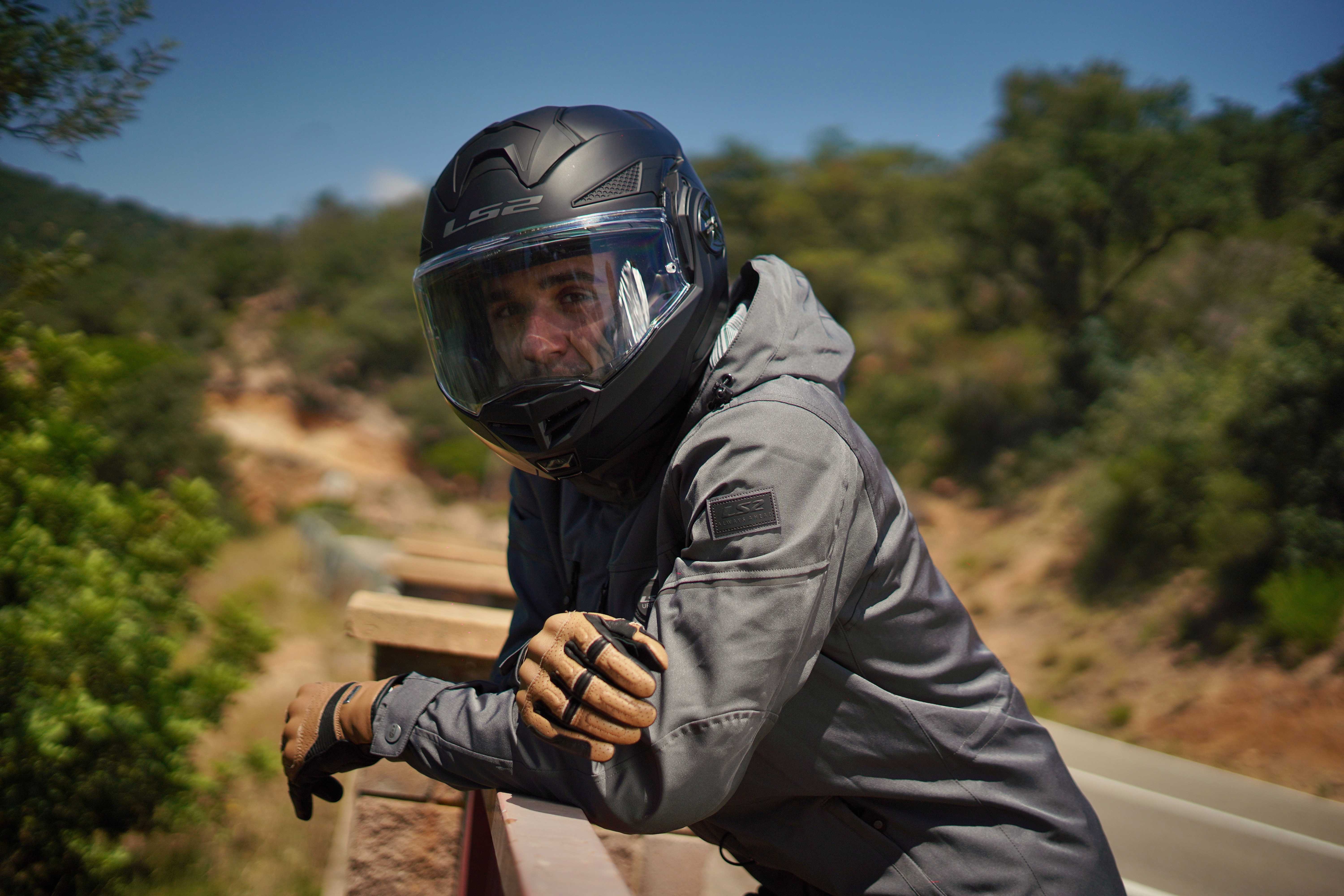 LS2 FF901 ADVANT X NOVA