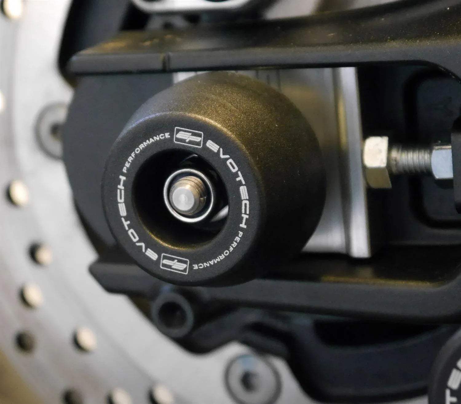 Evotech Rear Spindle Bobbins - Yamaha XSR900 (2016 - 2021) - Spindle Bobbins | Evotech Performance