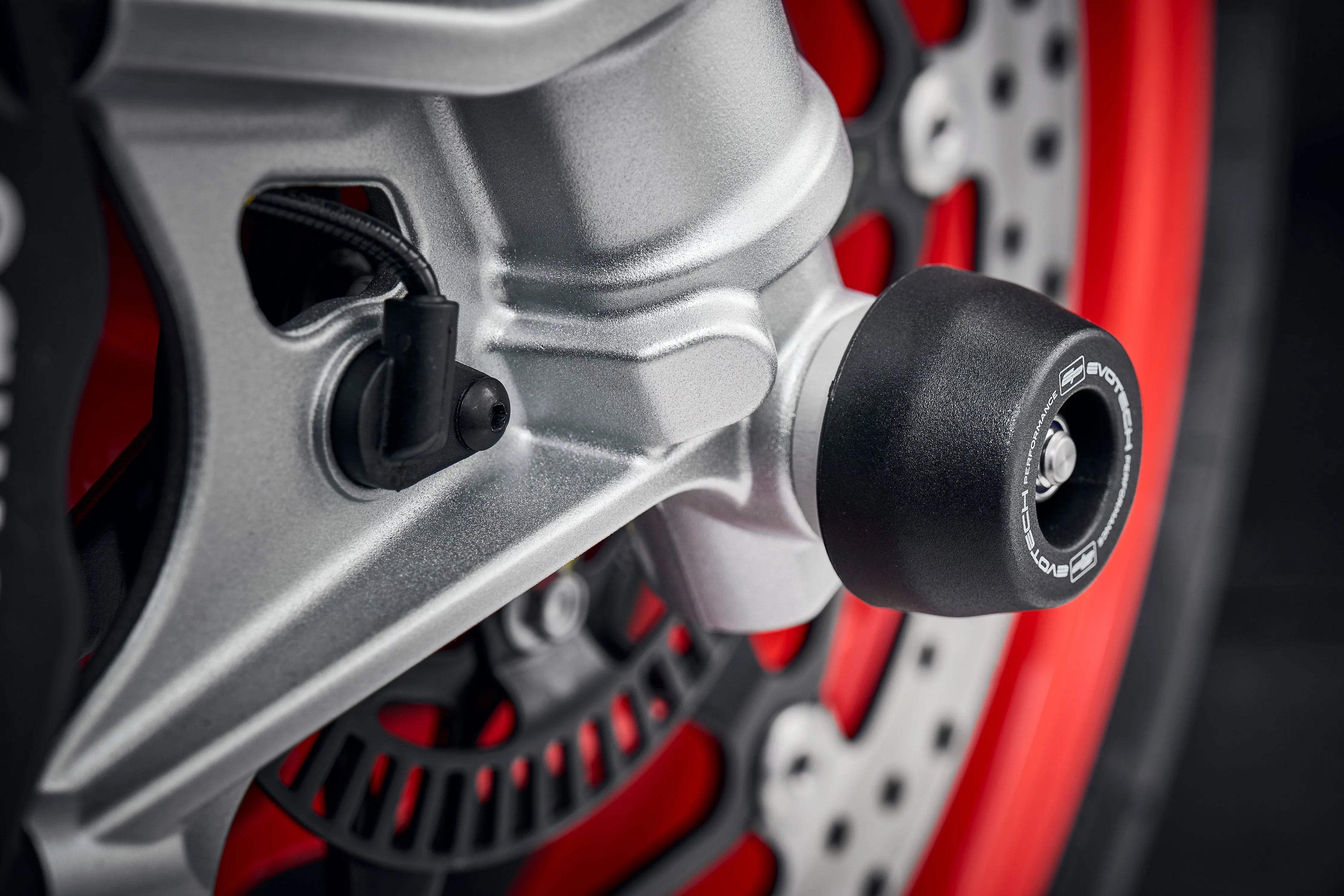 Evotech Performance Front Spindle Bobbins - Aprilia Tuono 660 Factory (2022+) - Spindle Bobbins | Evotech Performance