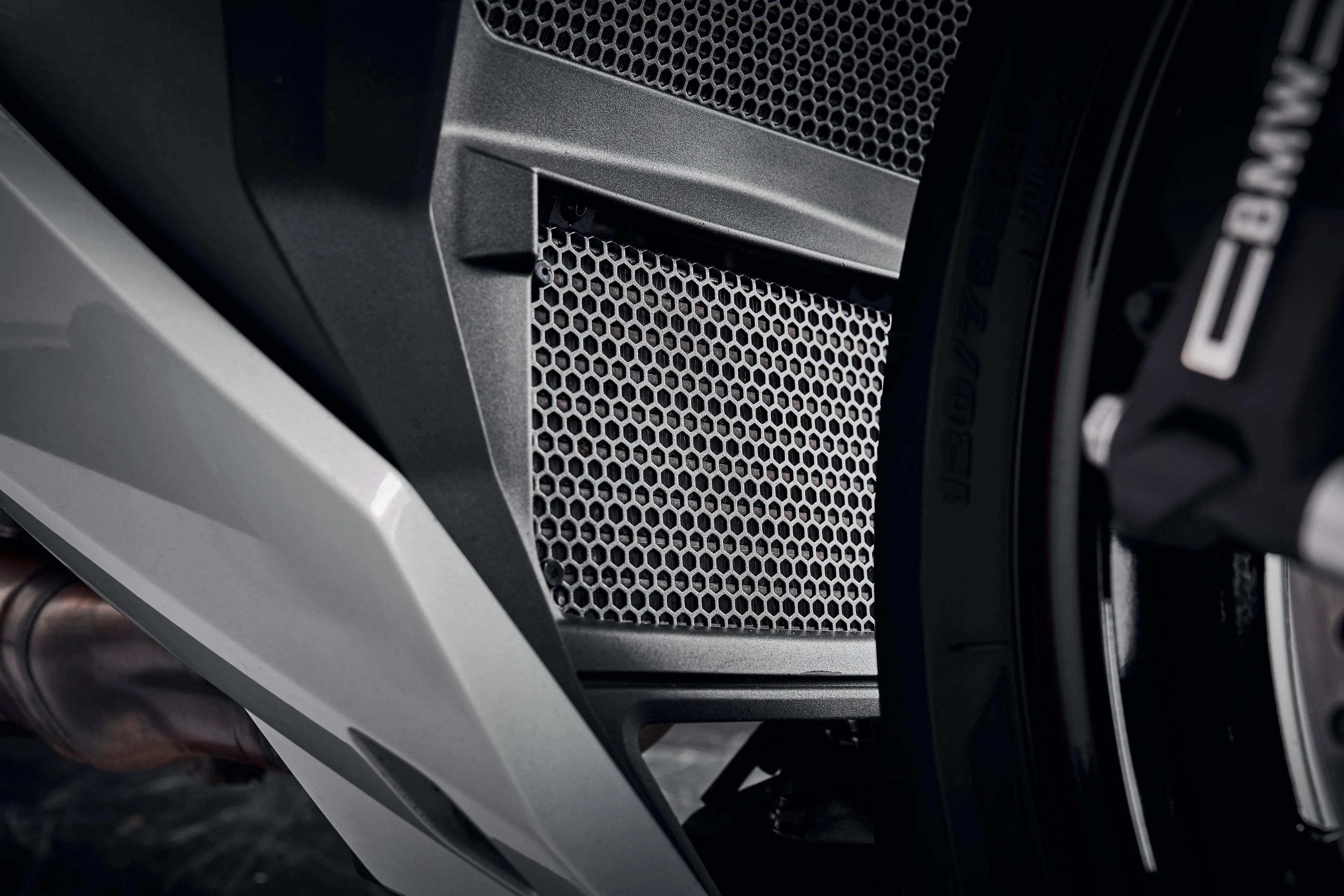 Evotech Performance Schutz-Set Kühler & Ölkühler BMW S 1000 R 2021 - 2024 - Kühlerschutzgitter | Evotech Performance