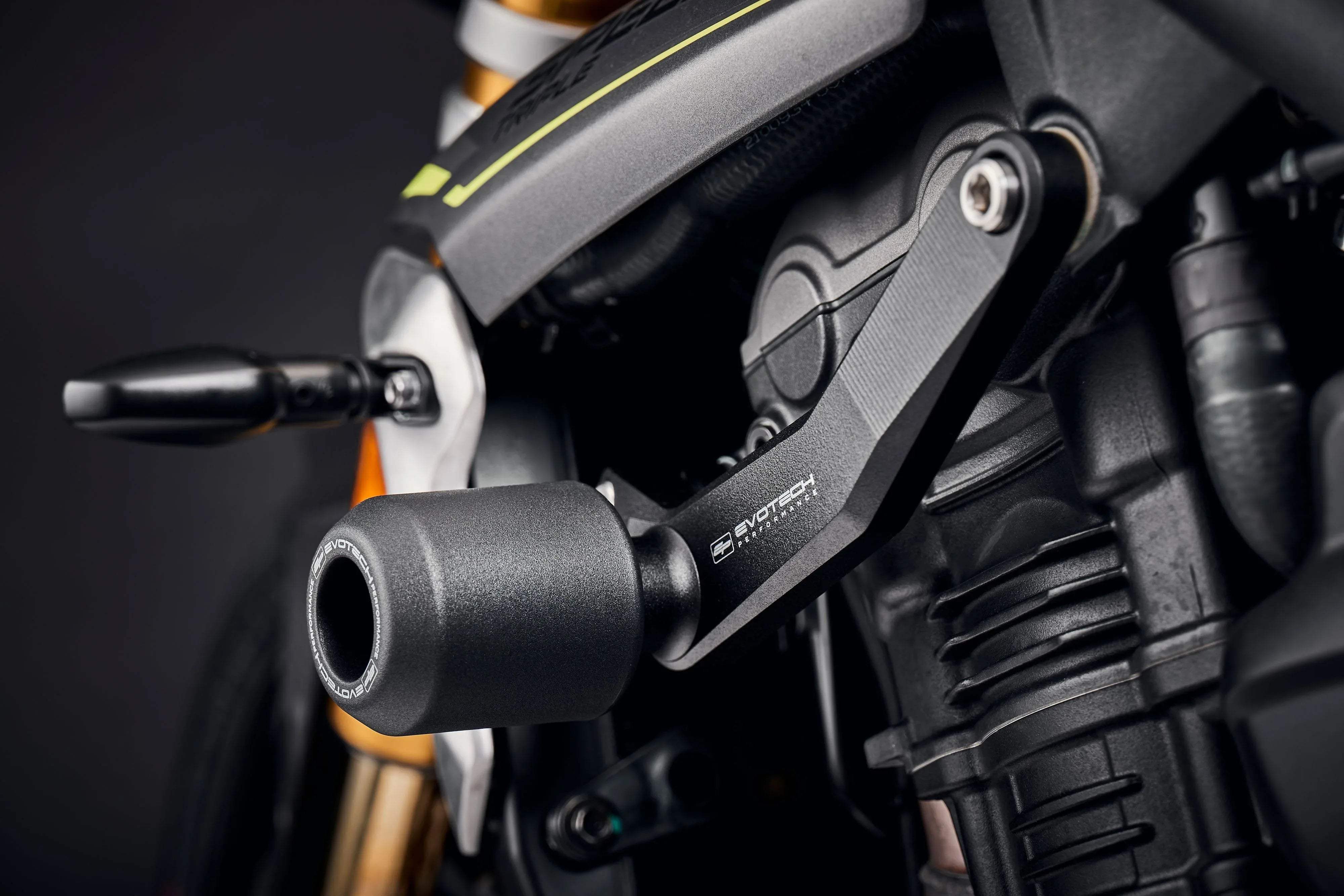 Evotech Crash Protection - Triumph Speed Triple 1200 RS (2025+) - Sturzpads | Evotech Performance