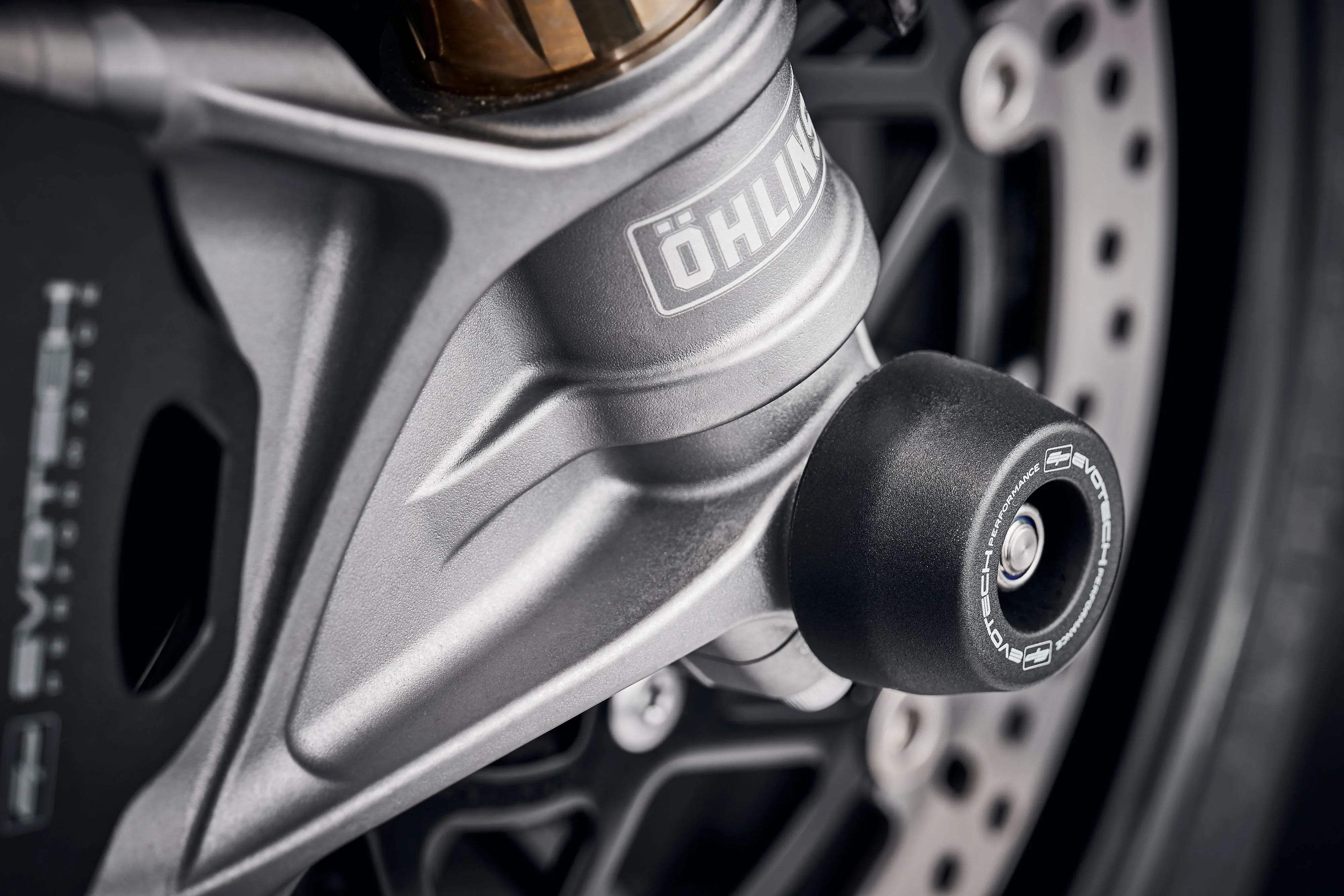 Evotech Front Spindle Bobbins - Triumph Speed Triple 1200 RS (2025+) - Spindle Bobbins | Evotech Performance