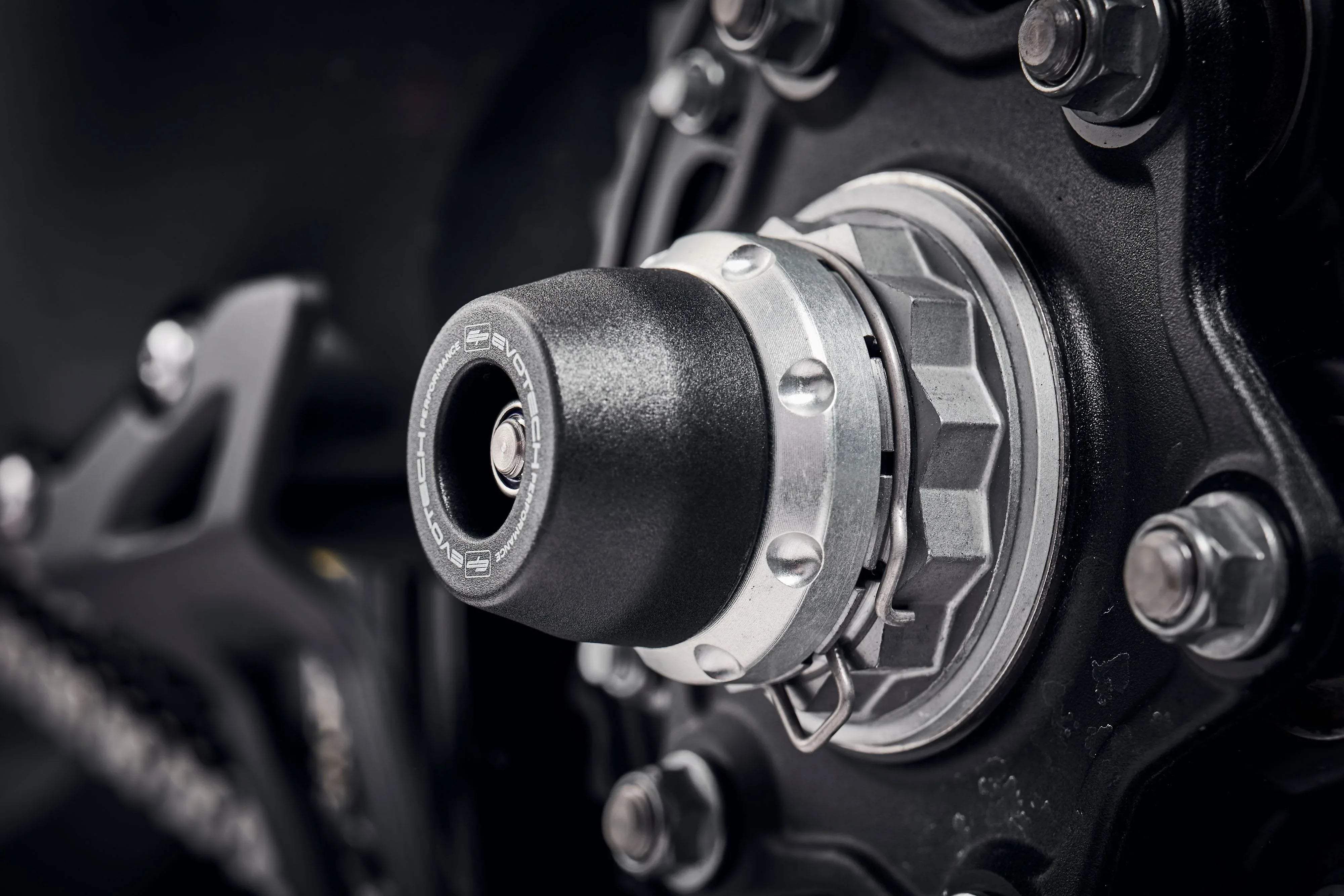 Evotech Performance Spindle Bobbins Kit - Triumph Speed Triple 1200 RS (2021 - 2024) - Spindle Bobbins | Evotech Performance