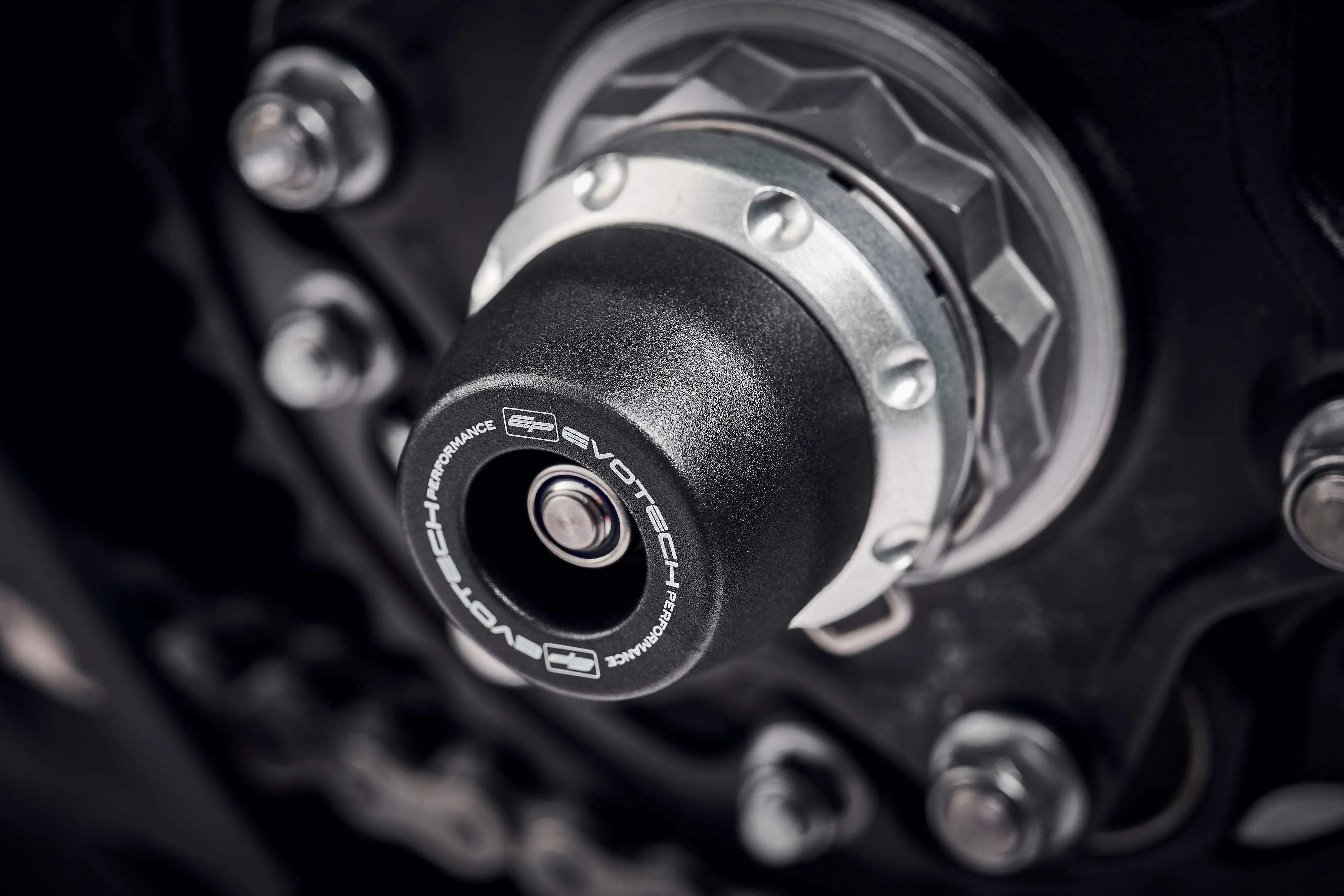 Evotech Rear Spindle Bobbins - Triumph Speed Triple 1200 RS (2021 - 2024) - Spindle Bobbins | Evotech Performance