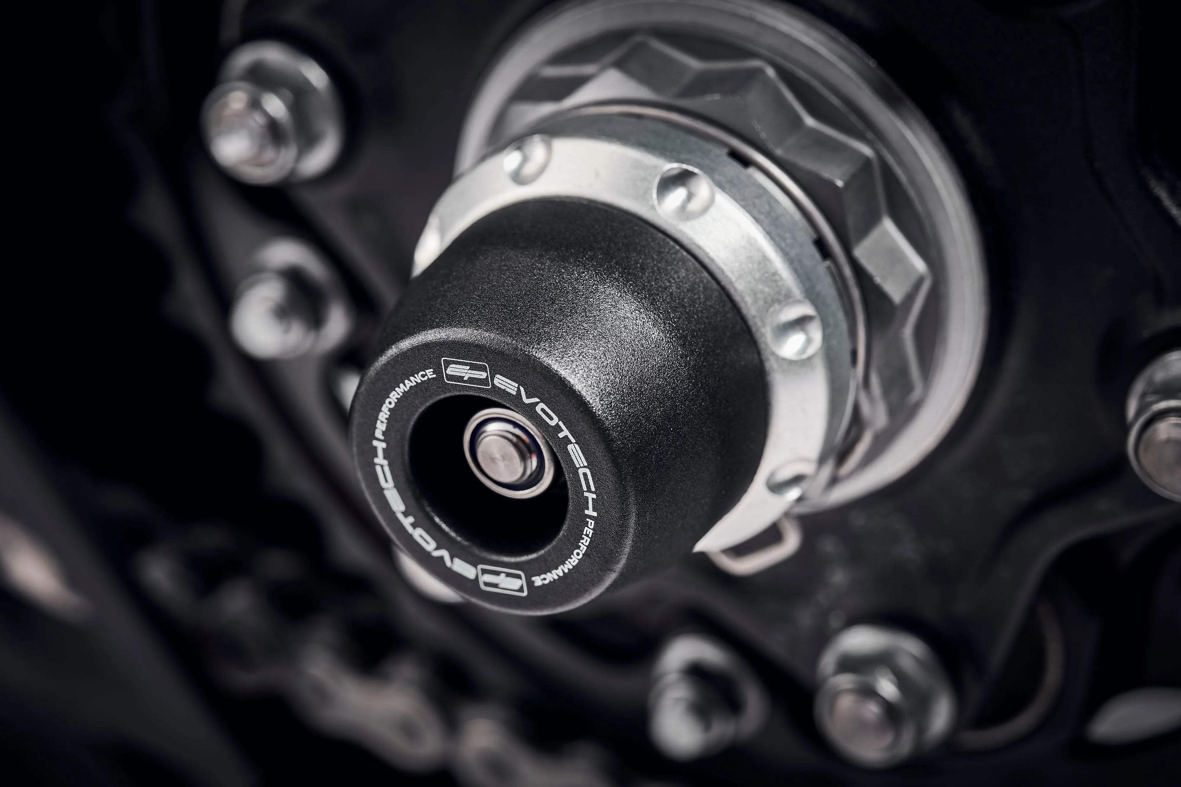Evotech Rear Spindle Bobbins - Triumph Speed Triple 1200 RX (2025+) - Spindle Bobbins | Evotech Performance