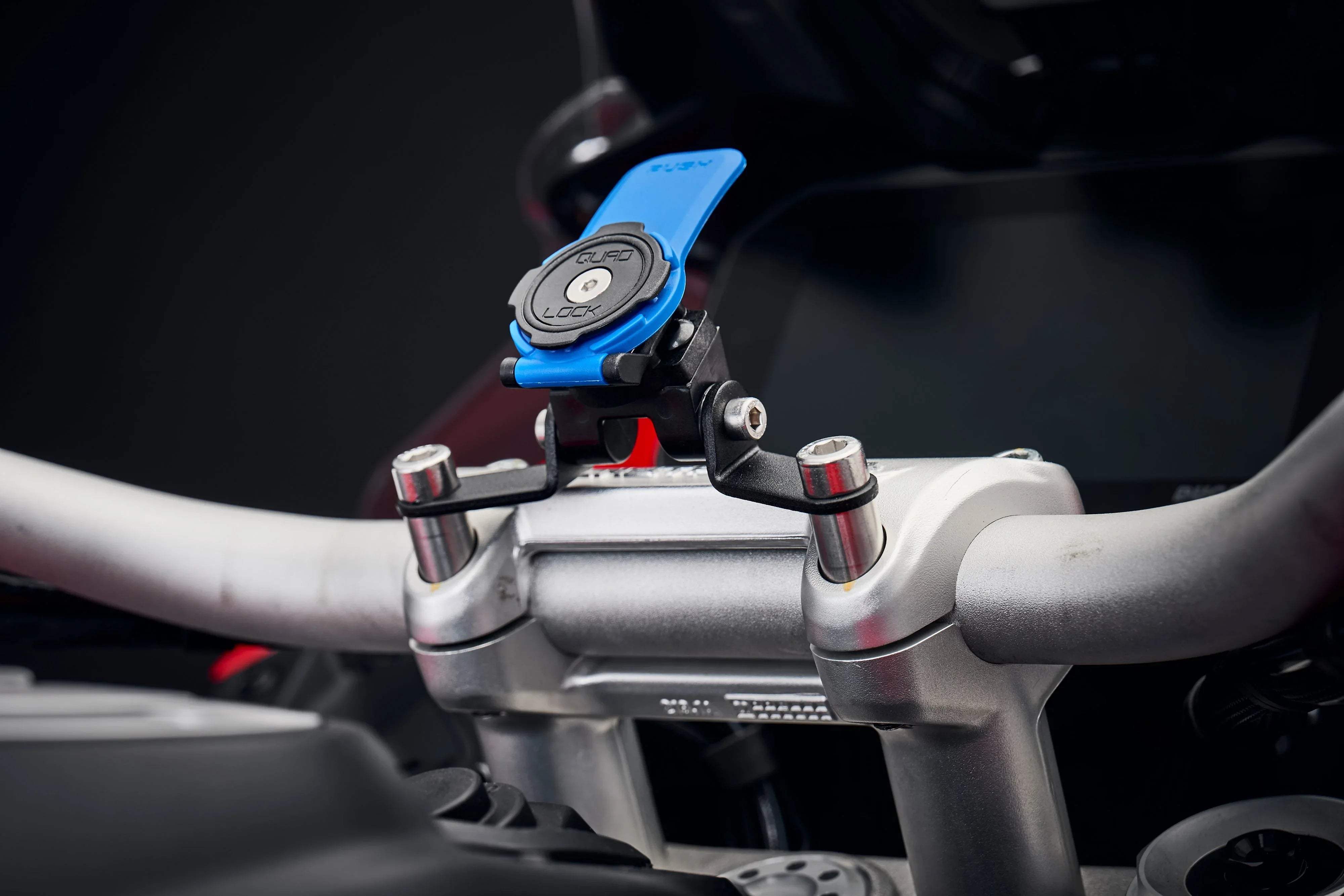 Evotech Performance Quad Lock Compatible Handlebar Clamp Mount - Ducati Multistrada V4 Pikes Peak (2022 - 2024) - Halterung Quad Lock | Evotech Performance