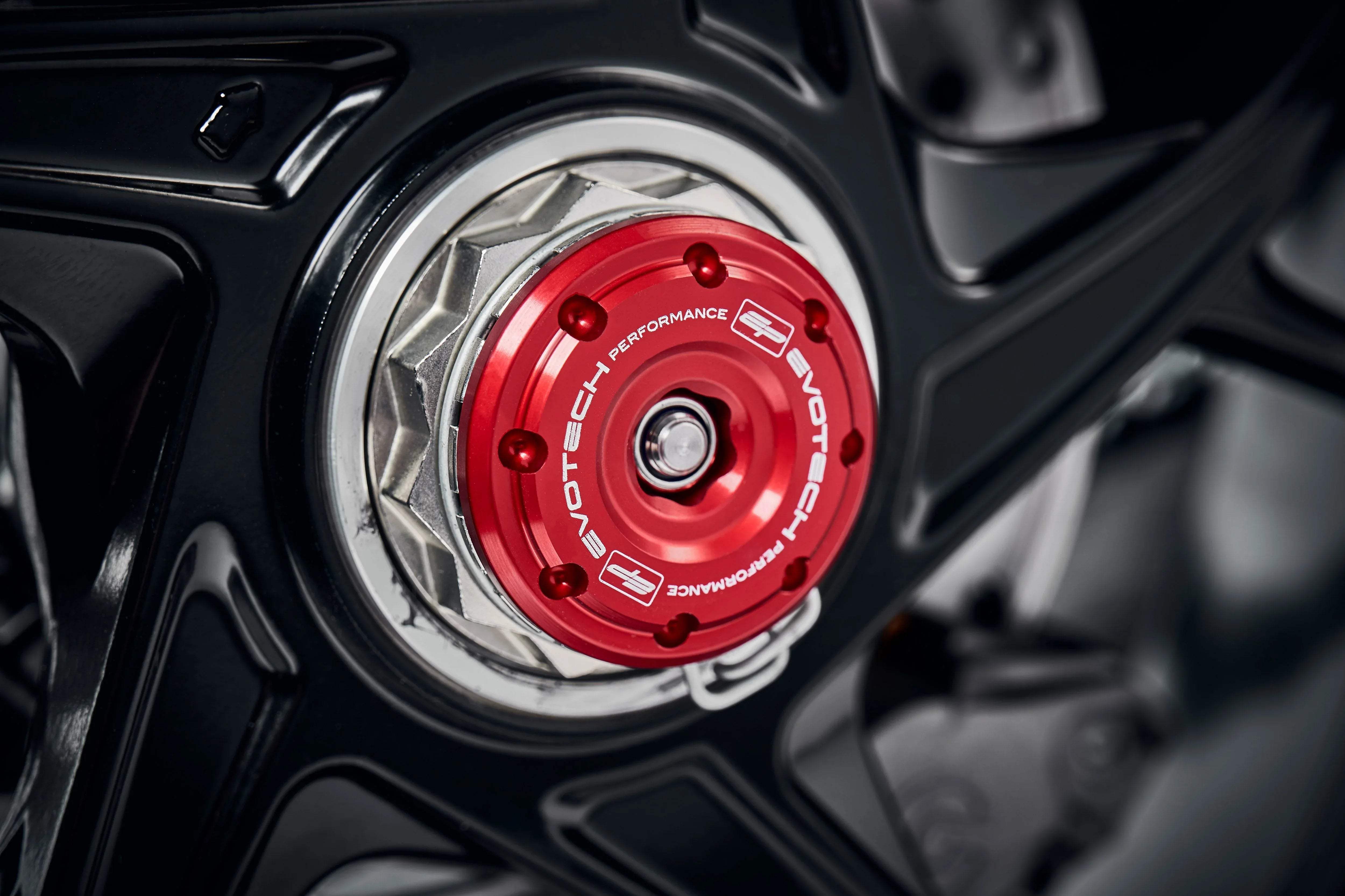 Evotech Performance Rear Spindle Bobbins - Ducati Streetfighter V2 (2022 - 2024) - Spindle Bobbins | Evotech Performance