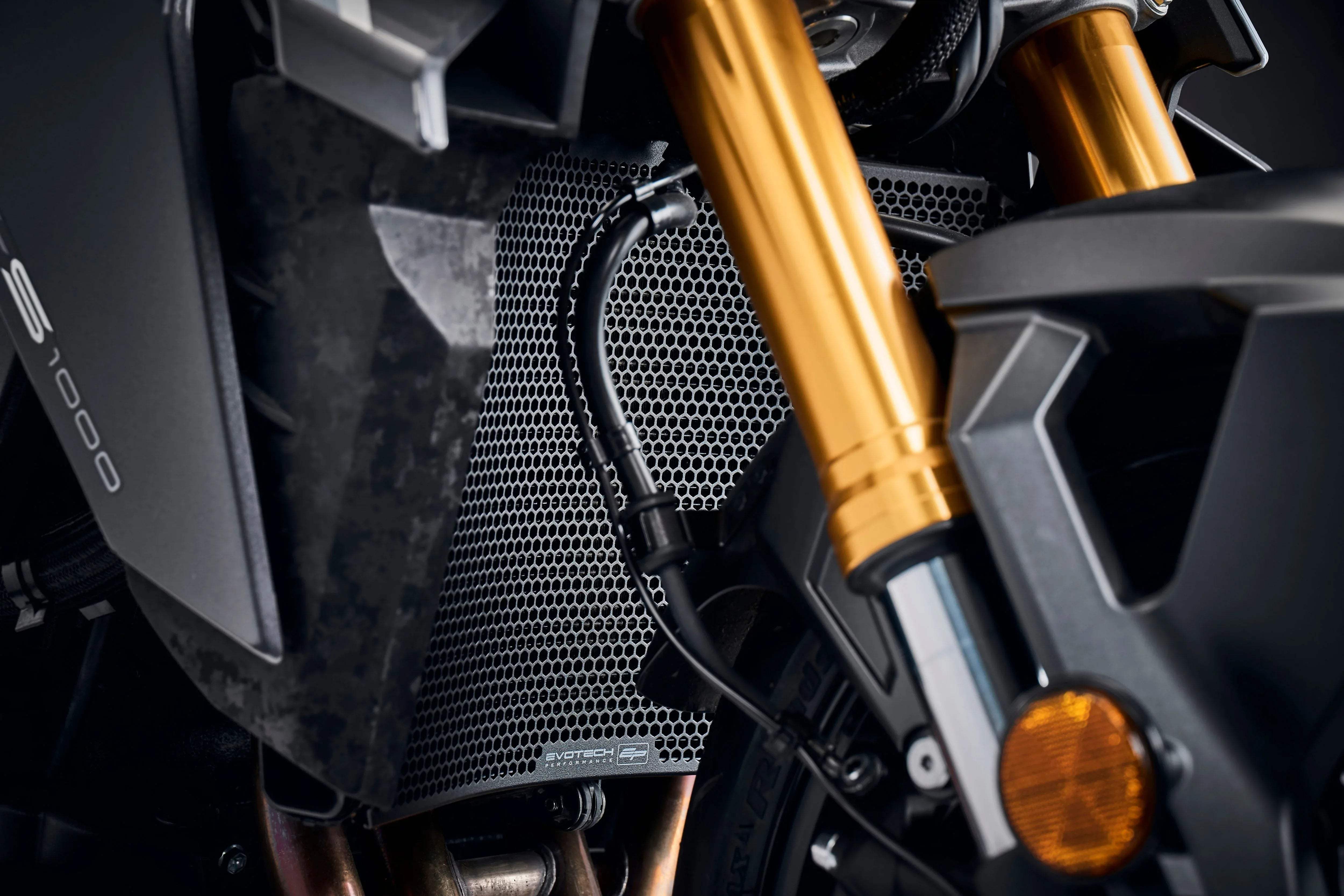 Evotech Performance Radiator Guard - Suzuki GSX-S1000 (2022+) - Kühlerschutzgitter | Evotech Performance