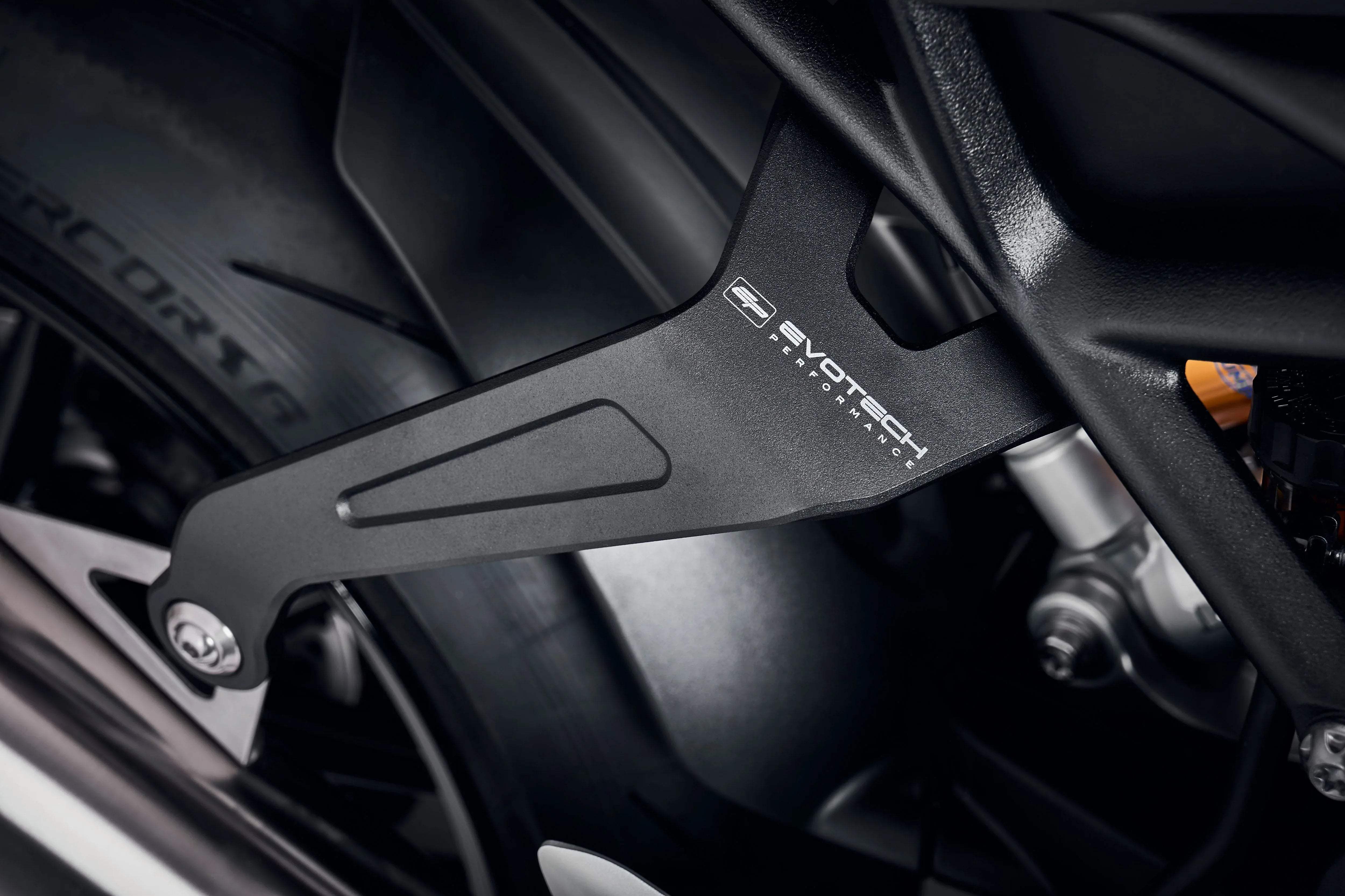 Evotech Performance Triumph Speed Triple 1200 RR Black Exhaust Hanger (2022+) - Auspuffhalterung | Evotech Performance