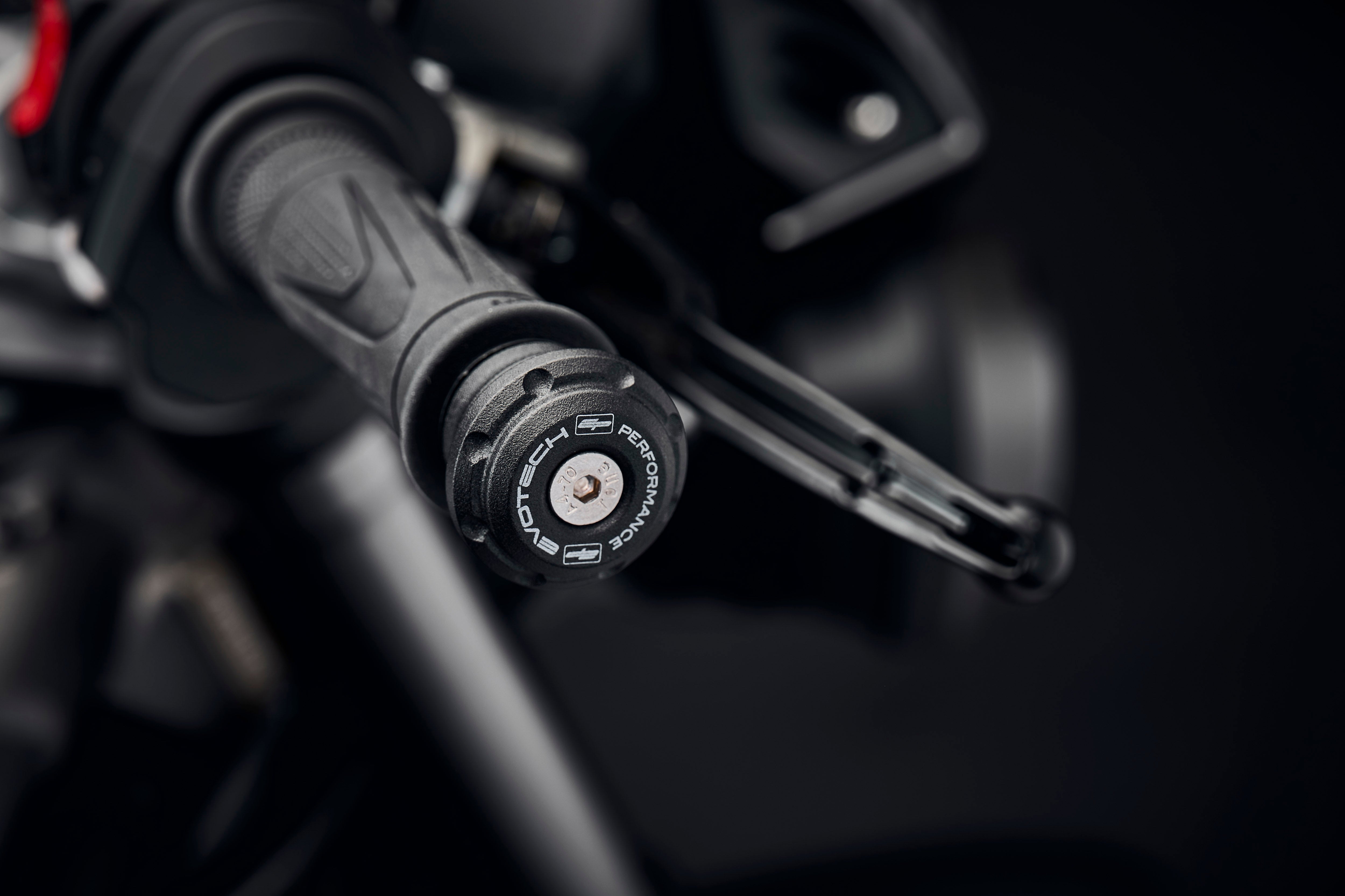 Evotech Performance Bar End Weights (Non Bar End Mirror Version) - Triumph Street Triple S (660) (2020+)