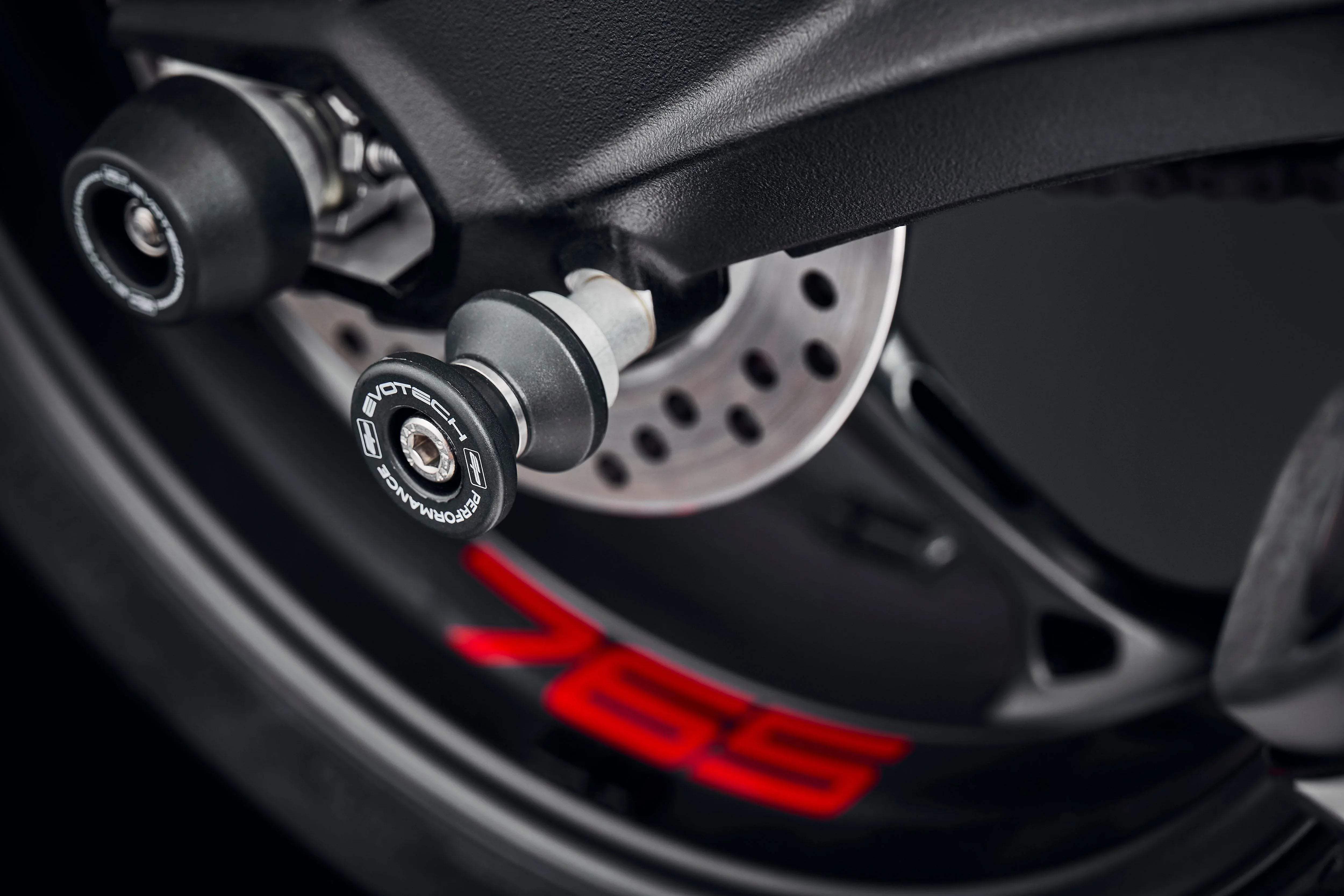 Evotech Paddock Stand Bobbins - Triumph Street Triple RS (2017-2019) - Alu Bobbins | Evotech Performance