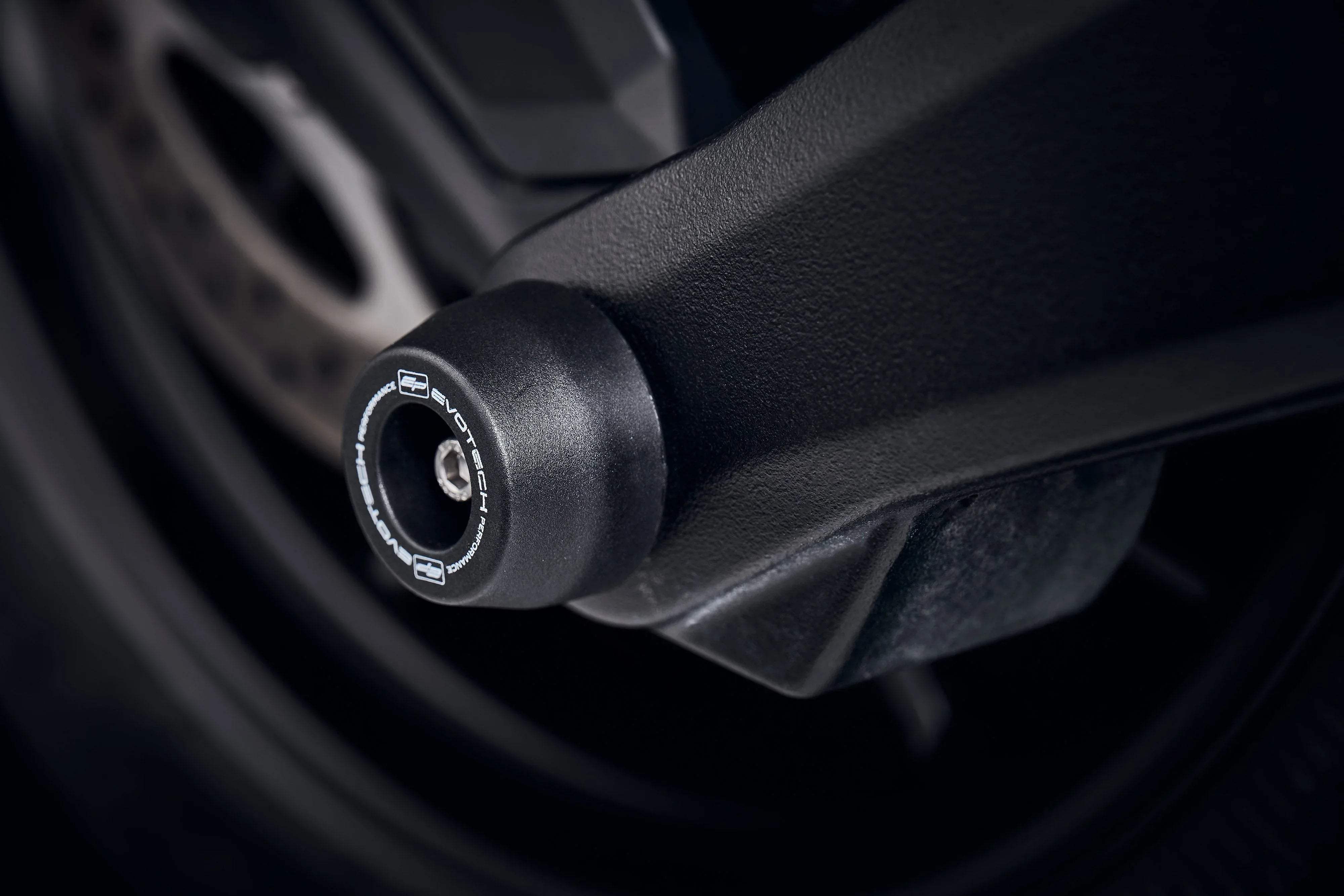 Evotech Performance Swingarm Protection - Triumph Tiger 1200 Rally Pro (2022+) - Spindle Bobbins | Evotech Performance