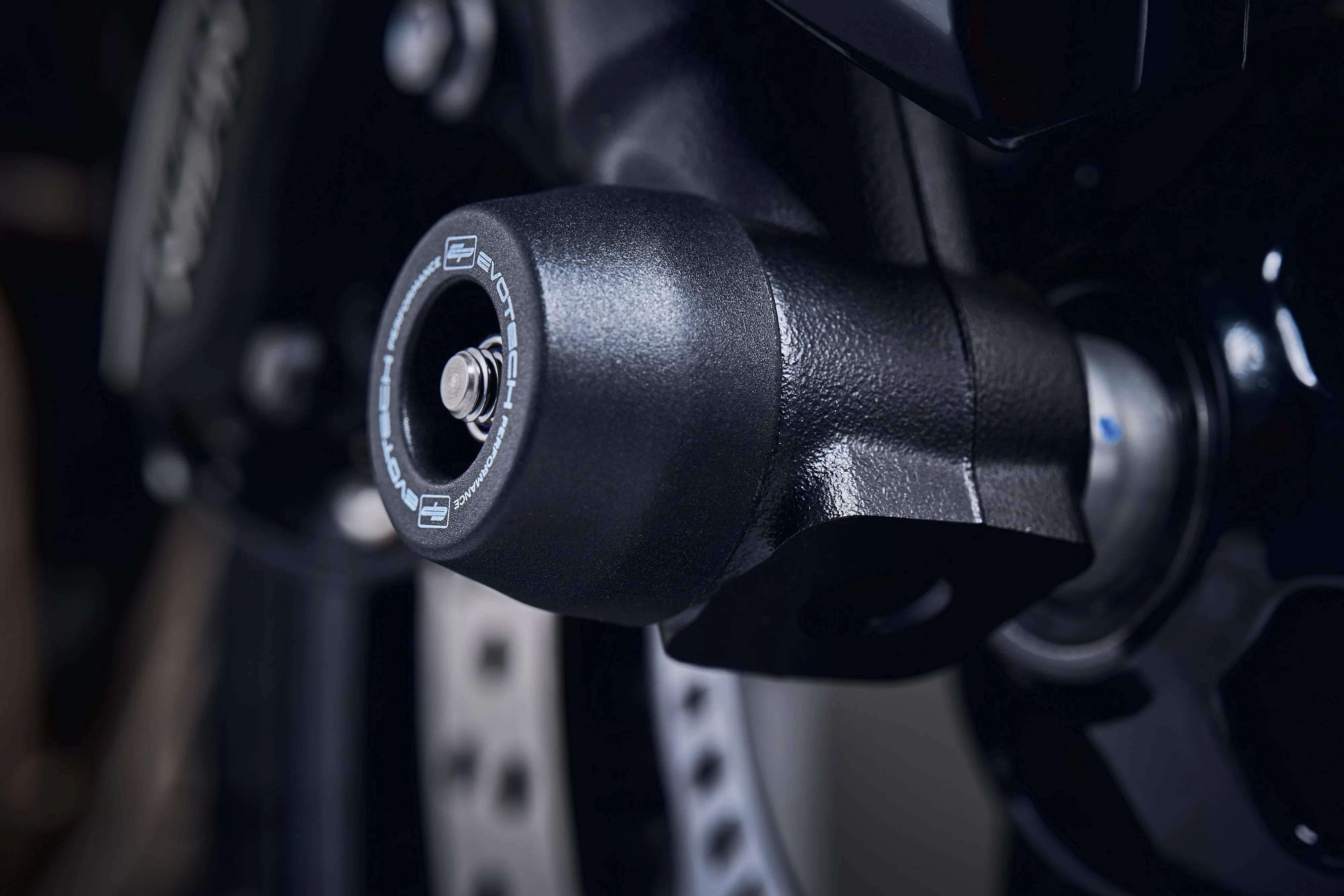 Evotech Performance Front Spindle Bobbins - Triumph Tiger Sport 660 (2022+) - Spindle Bobbins | Evotech Performance