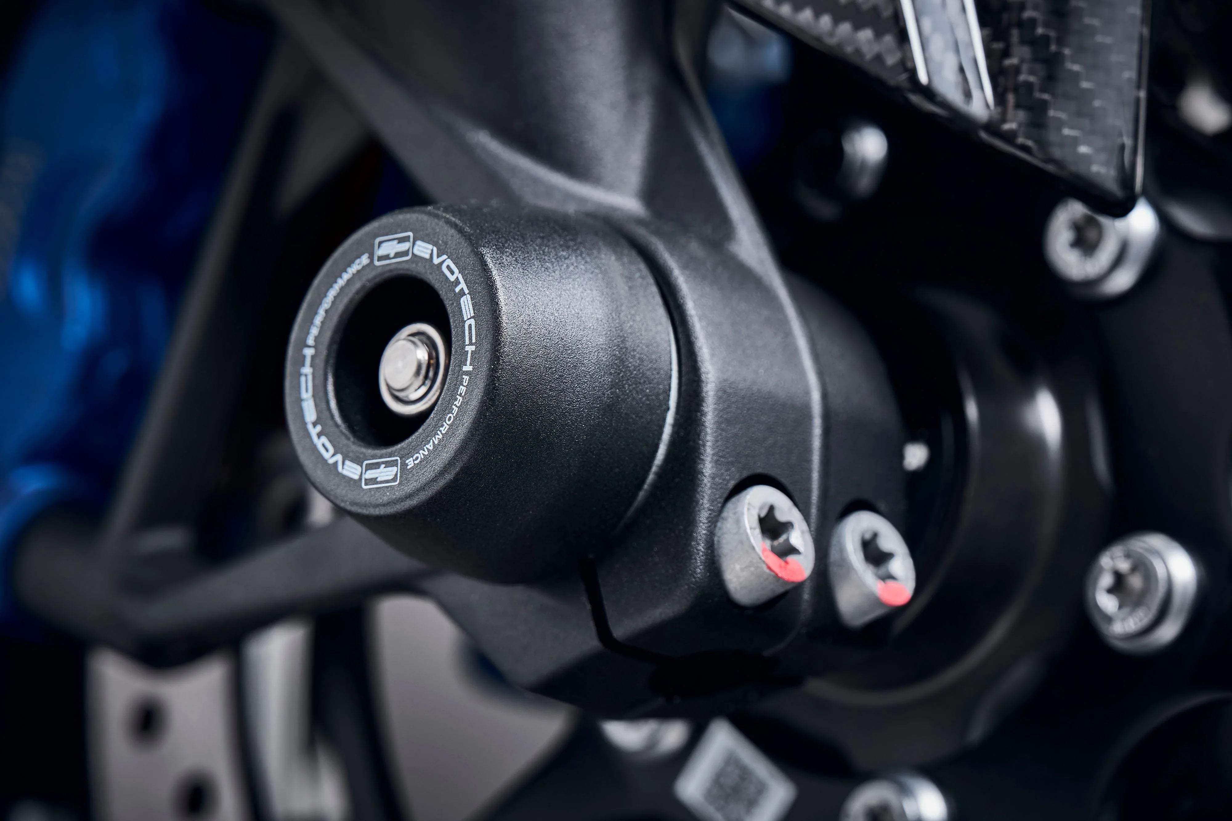 Evotech Front Spindle Bobbins - BMW M 1000 RR (2021-2022) - Spindle Bobbins | Evotech Performance