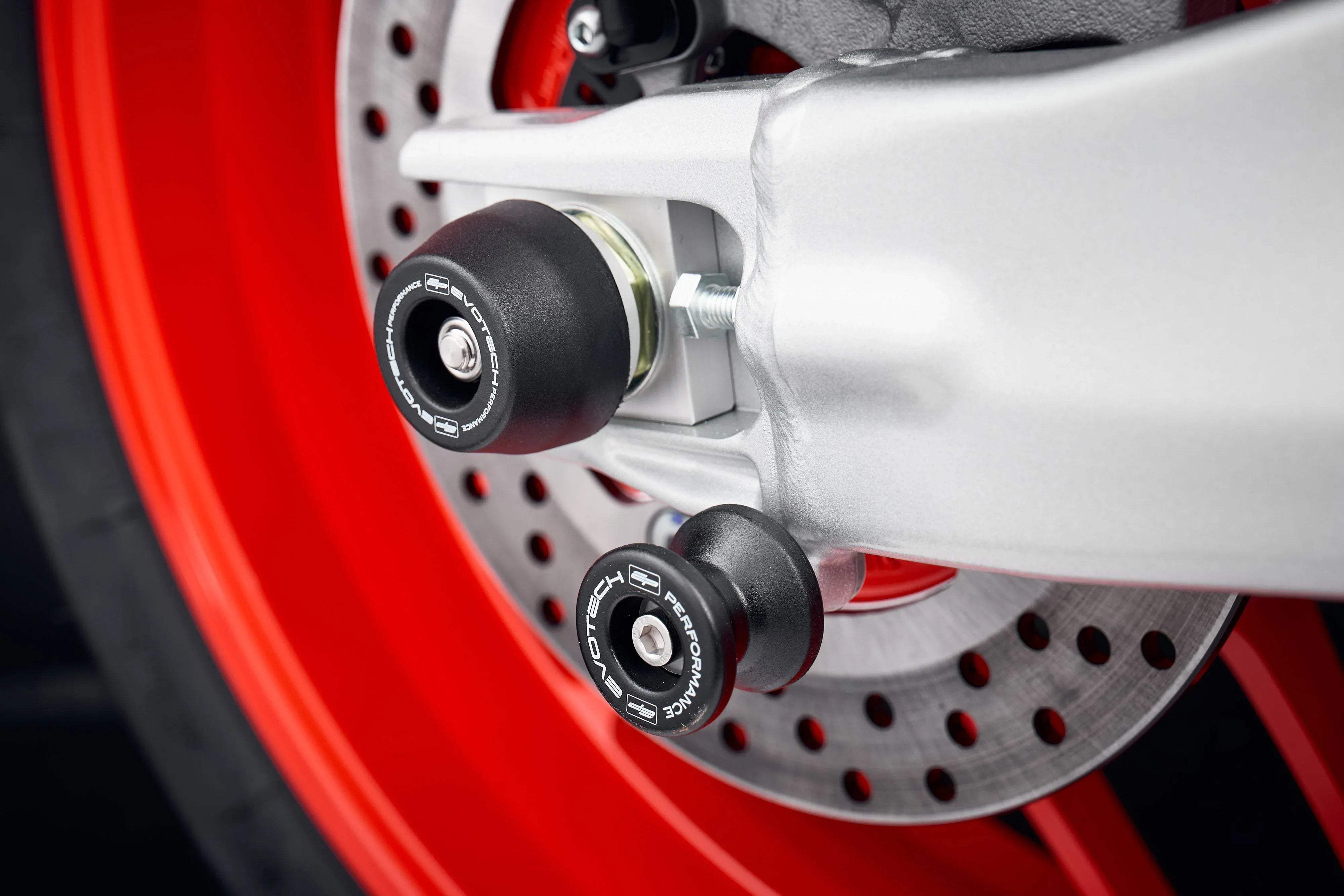 Evotech Performance Spindle Bobbins Kit - Yamaha XSR900 (2022+) - Spindle Bobbins | Evotech Performance