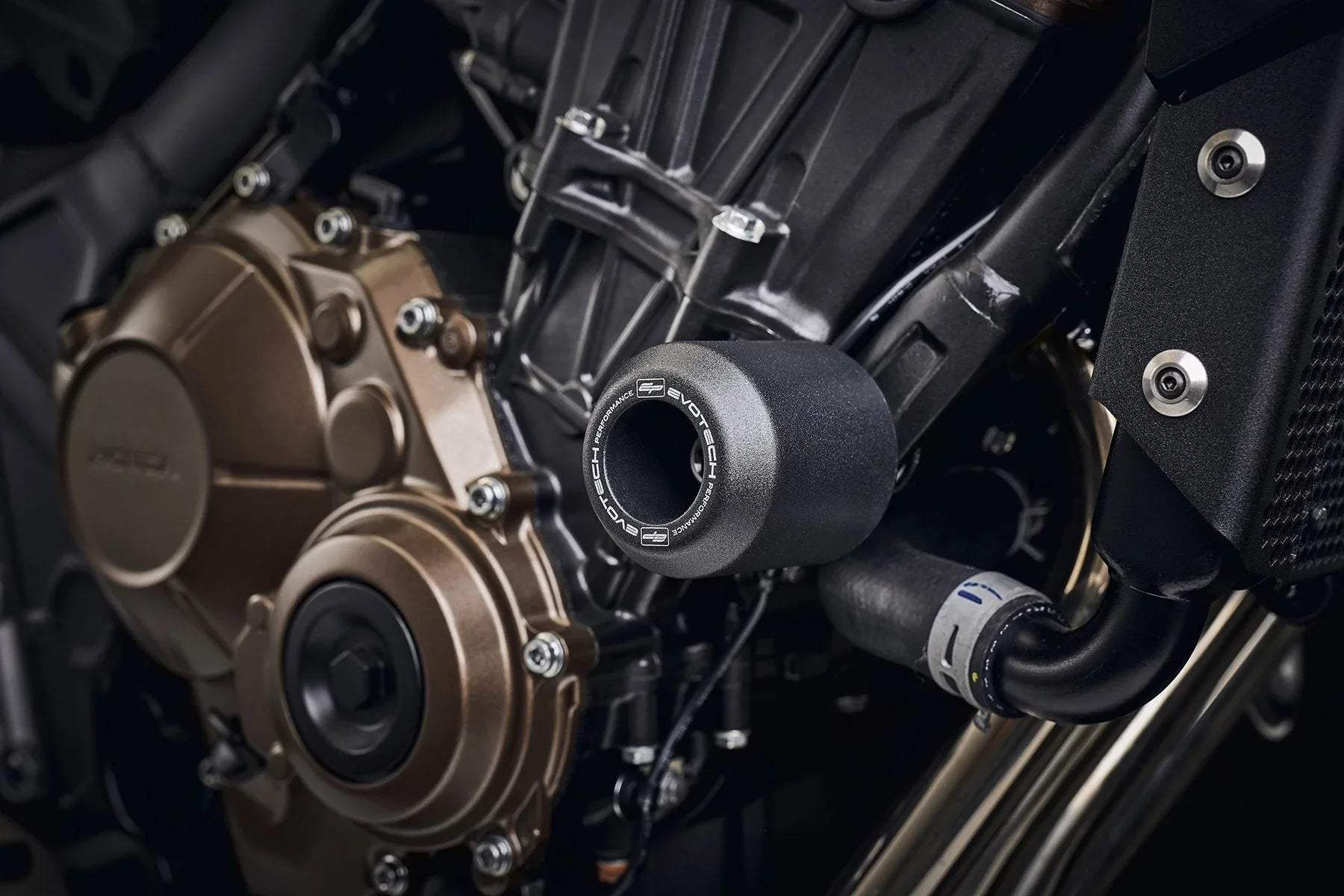 Evotech Honda CB650R Neo Sports Cafe Crash Protection (2019-2020) - Sturzpads | Evotech Performance