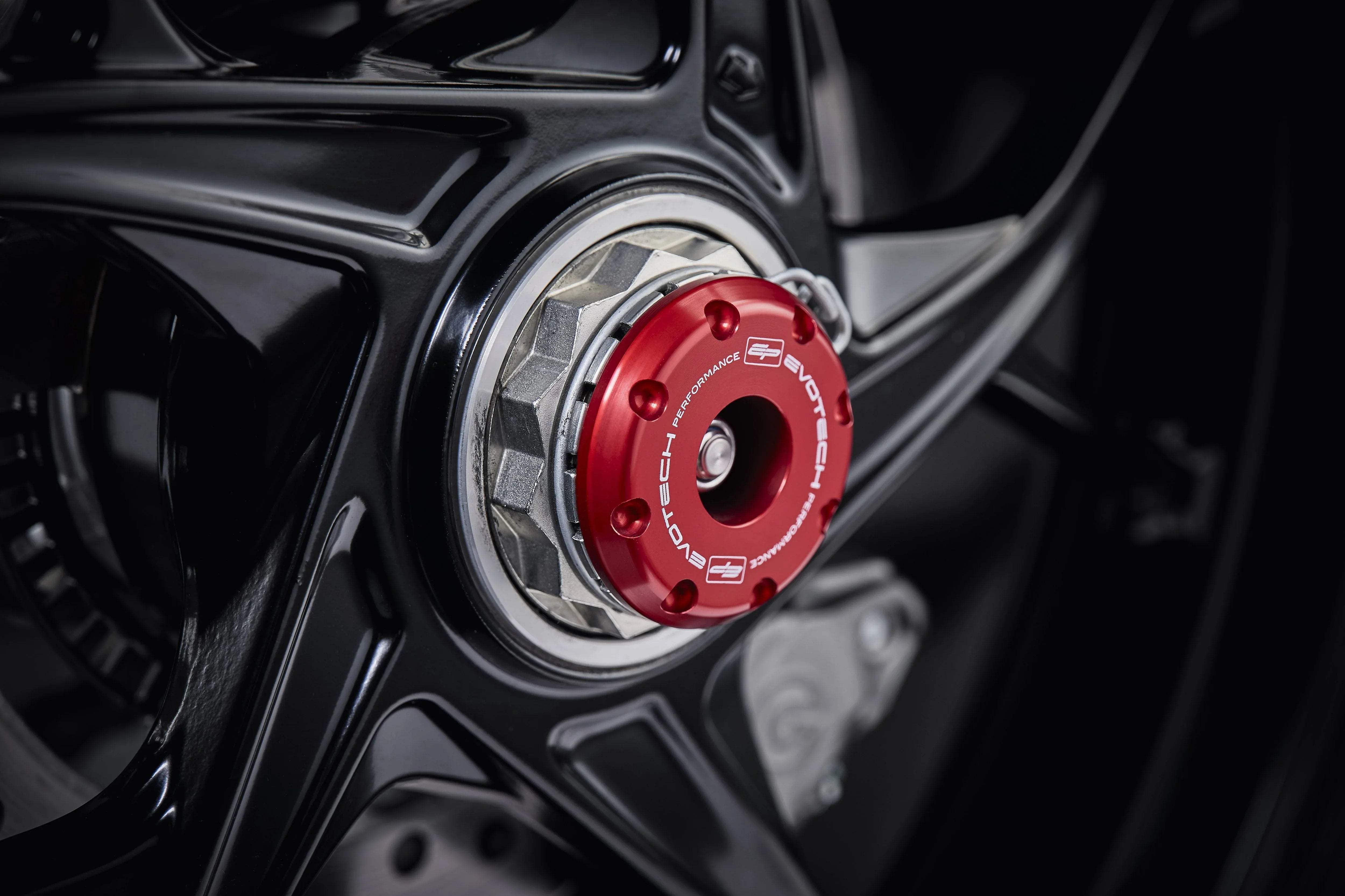 Evotech Performance Rear Spindle Bobbins - Ducati Panigale V2 Bayliss 1st Champion 20th Anniversary (2022 - 2024) - Spindle Bobbins | Evotech Performance