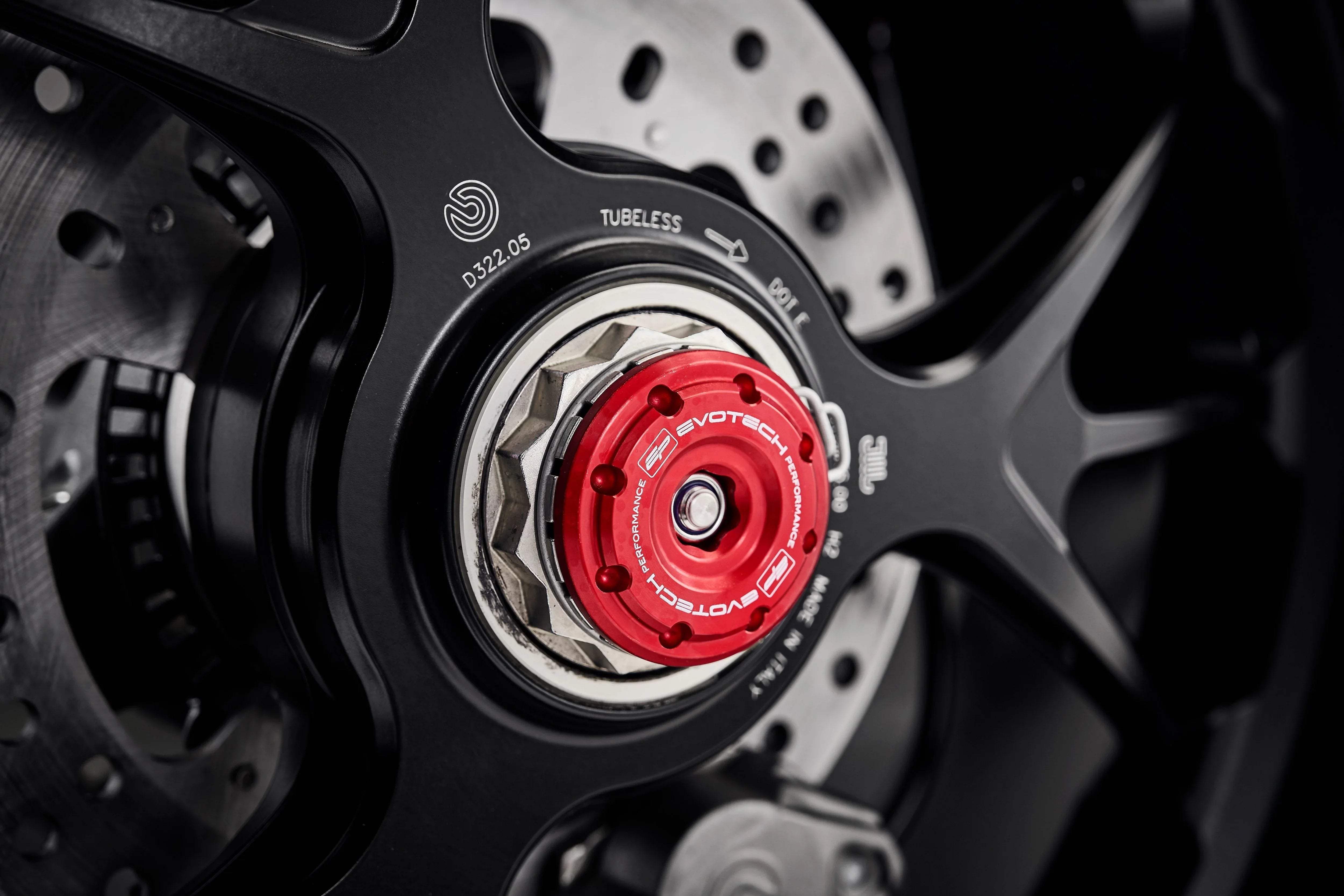Evotech Performance Rear Spindle Bobbins - Ducati Streetfighter V4 SP (2022 - 2024) - Spindle Bobbins | Evotech Performance