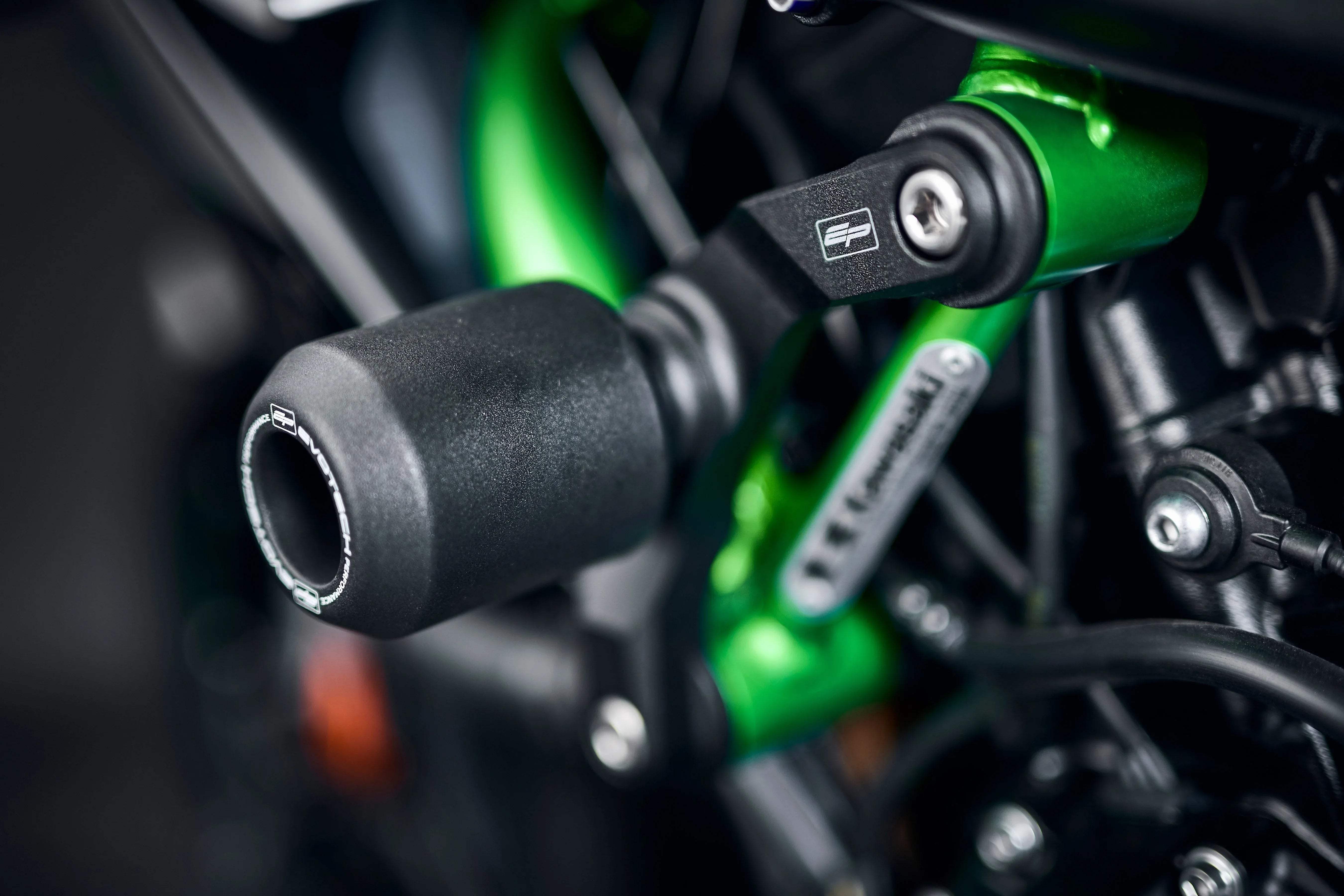Evotech Kawasaki Z H2 Performance Main Frame Crash Protection (2020+) - Sturzpads | Evotech Performance