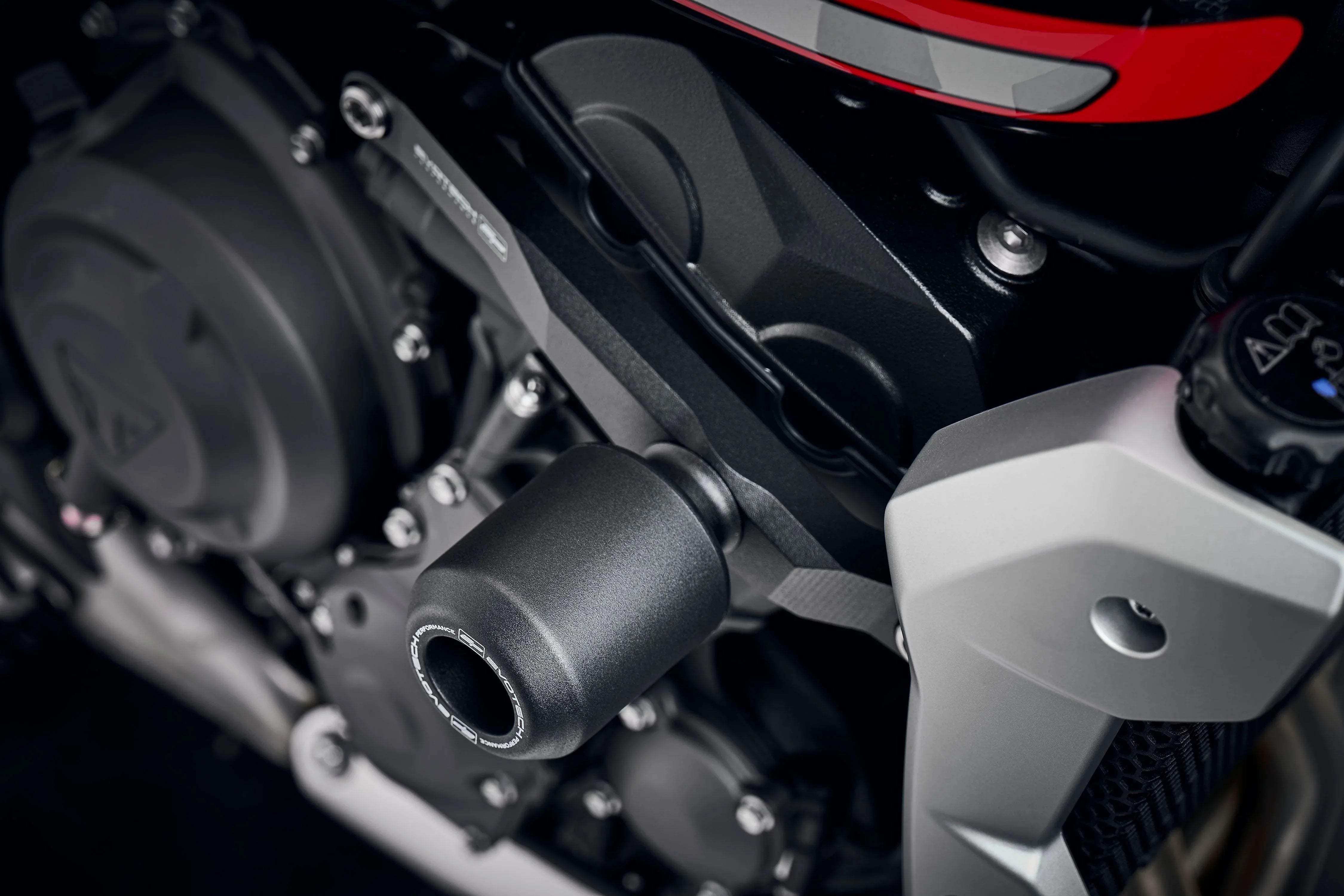 Evotech Crash Protection - Triumph Trident (2021 - 2024) - Sturzpads | Evotech Performance