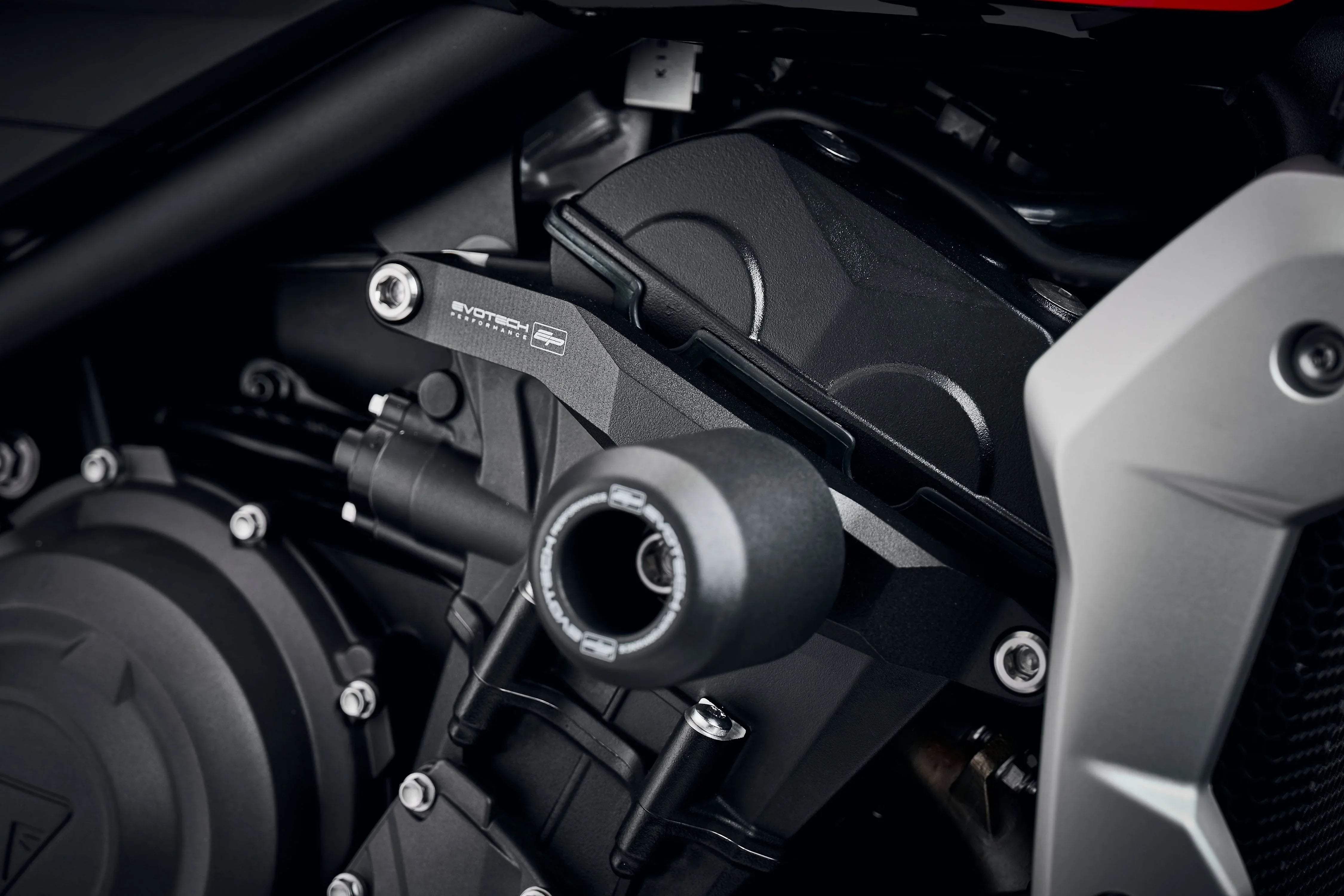 Evotech Crash Protection - Triumph Trident (2021 - 2024) - Sturzpads | Evotech Performance