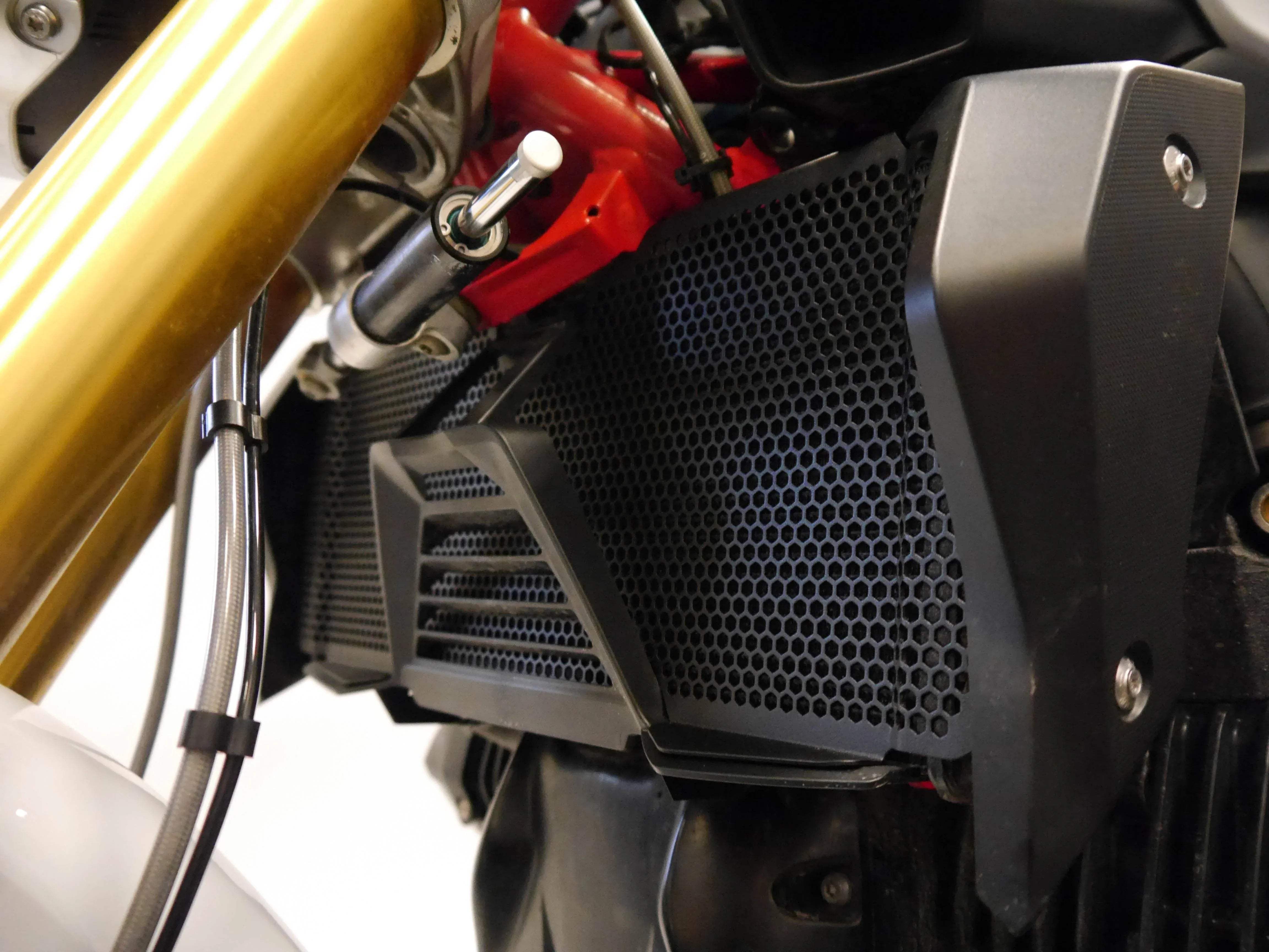 Evotech BMW R 1200 R Radiator Guard 2015 - 2018 - Kühlerschutzgitter | Evotech Performance