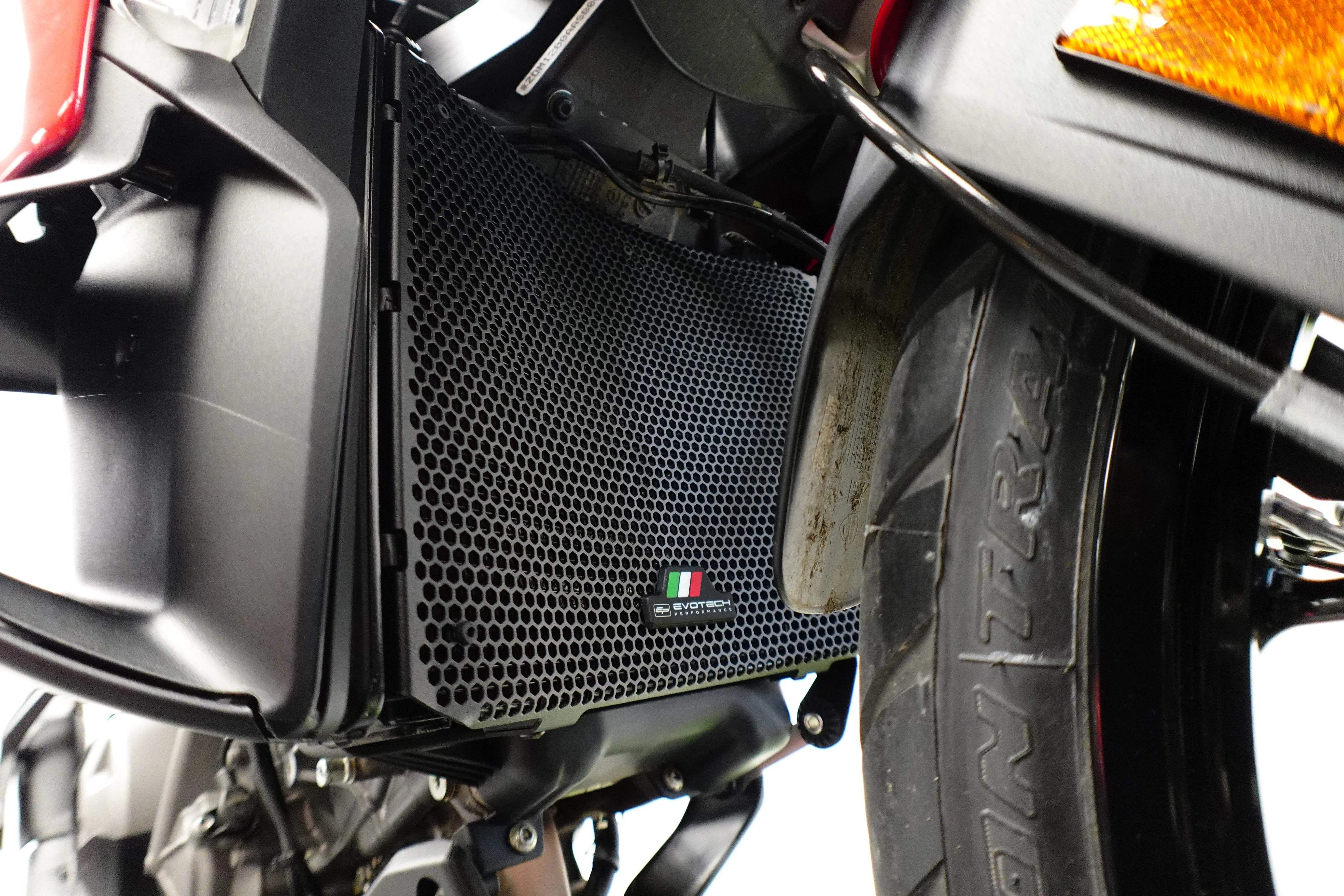 Evotech Radiator and Mid Engine Guard Set - Ducati Multistrada V2 S (2025+) - Kühlerschutzgitter | Evotech Performance
