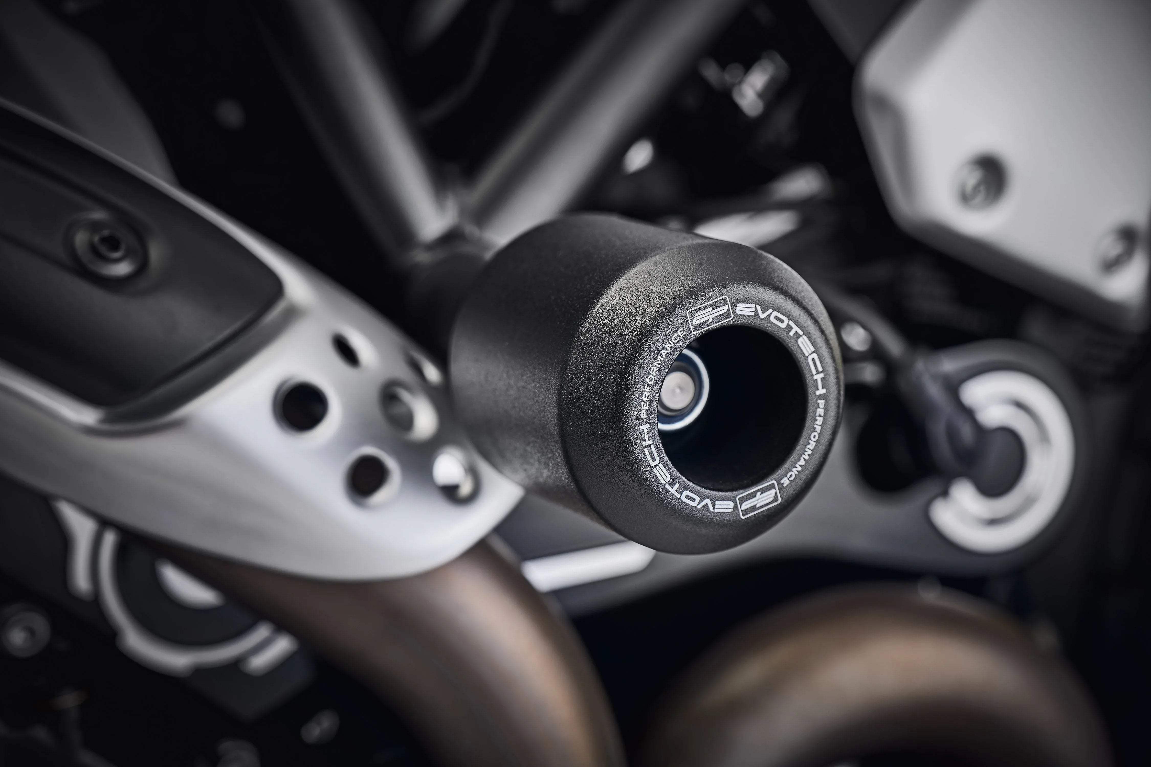 Evotech Performance Ducati Scrambler 1100 Tribute Pro Crash Protection Bobbins (2022+) - Sturzpads | Evotech Performance