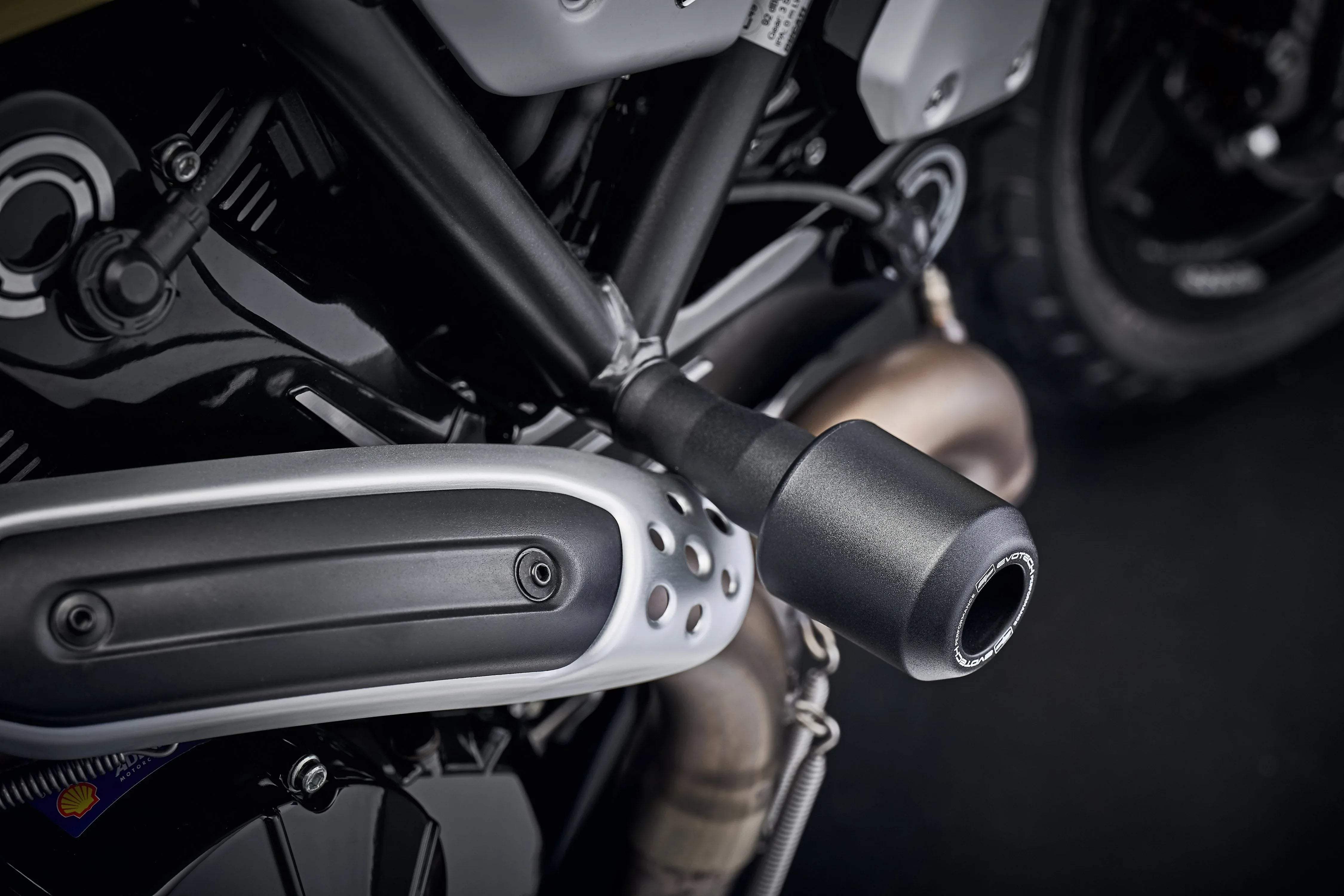 Evotech Ducati Scrambler 1100 Sport Crash Protection Bobbins (2018-2020) - Sturzpads | Evotech Performance