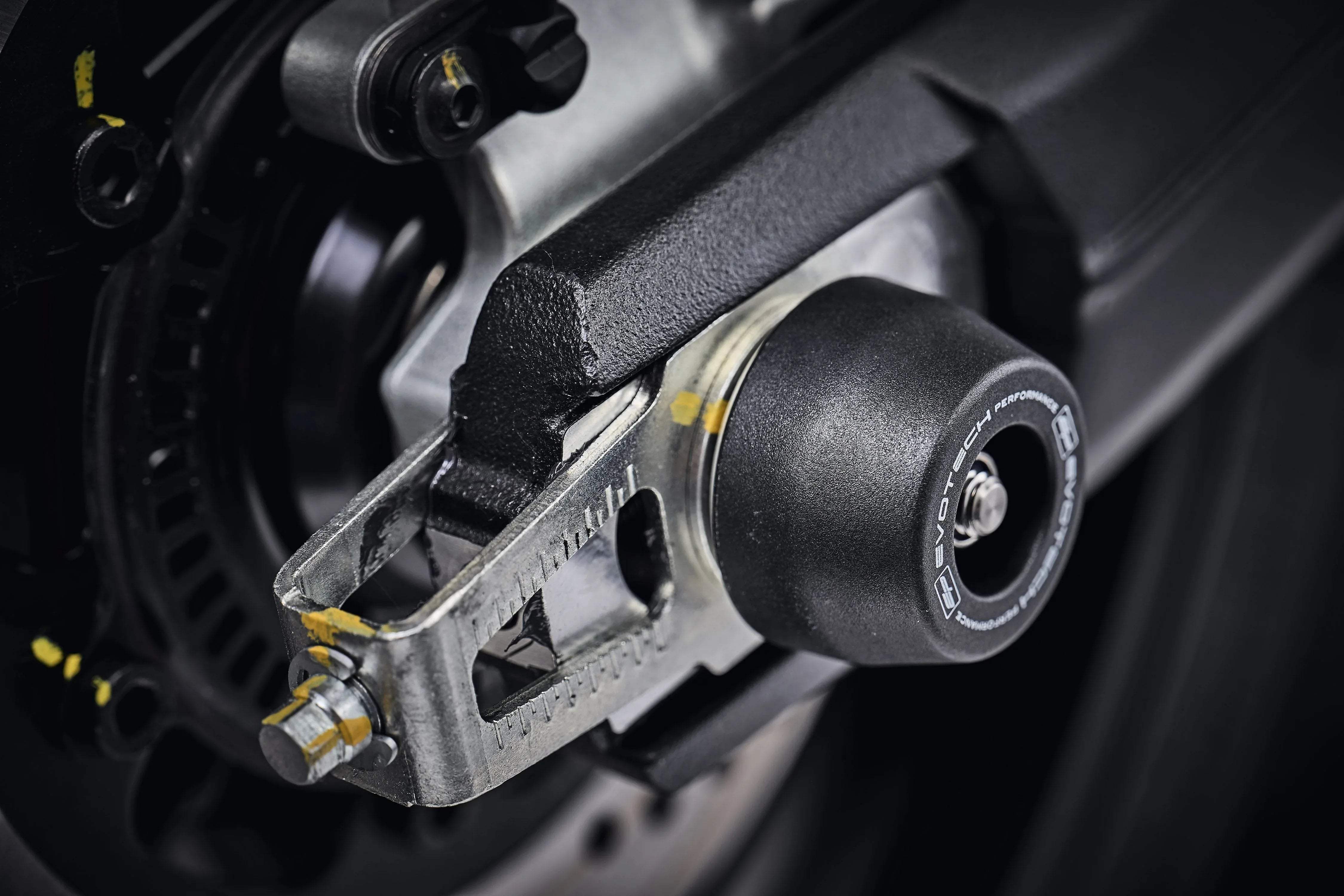 Evotech Performance Spindle Bobbins Kit - Ducati Scrambler Cafe Racer (2017-2021) - Spindle Bobbins | Evotech Performance