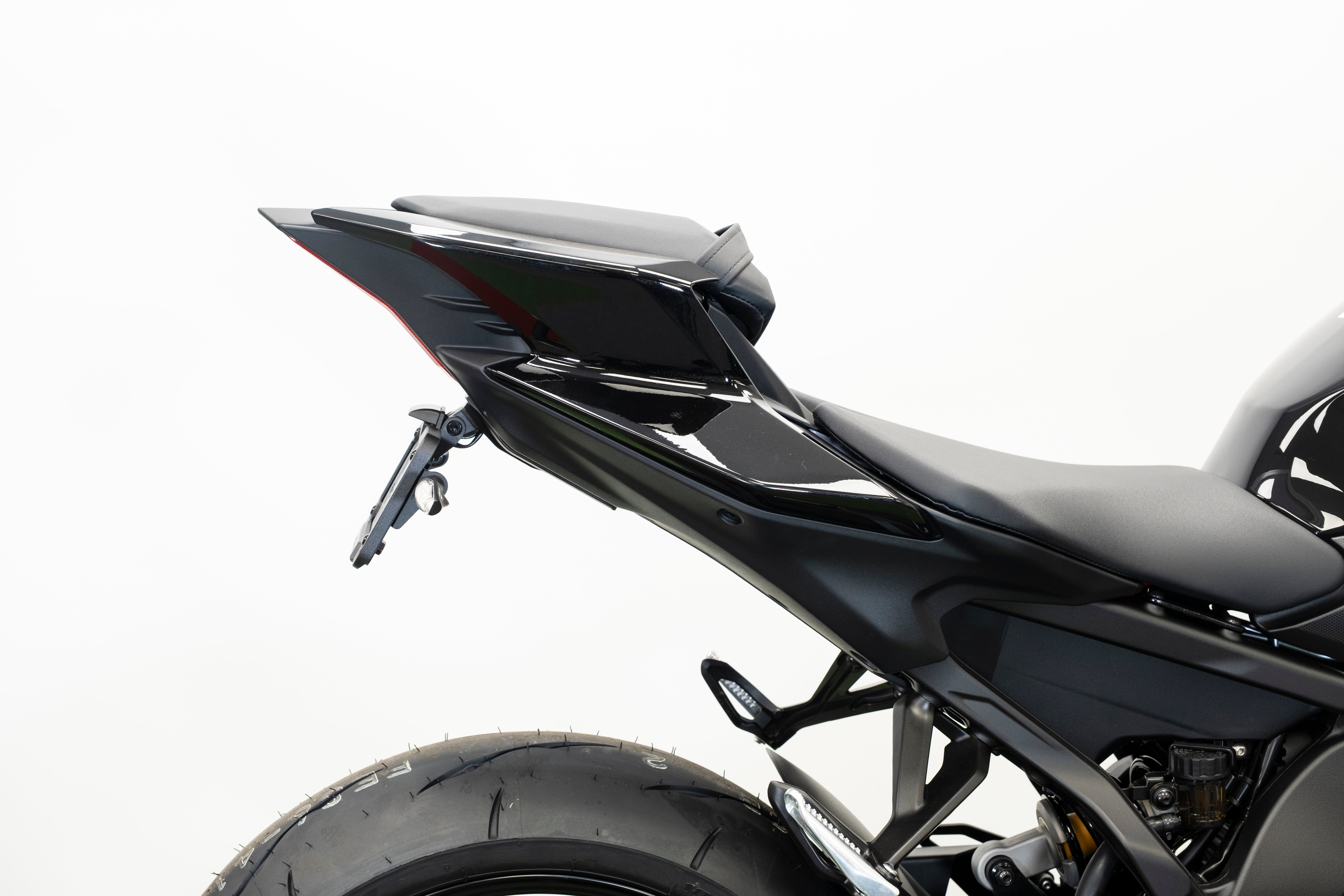 Evotech Dynamic Tail Tidy Including Indicators - Yamaha YZF-R9 (2025+)
