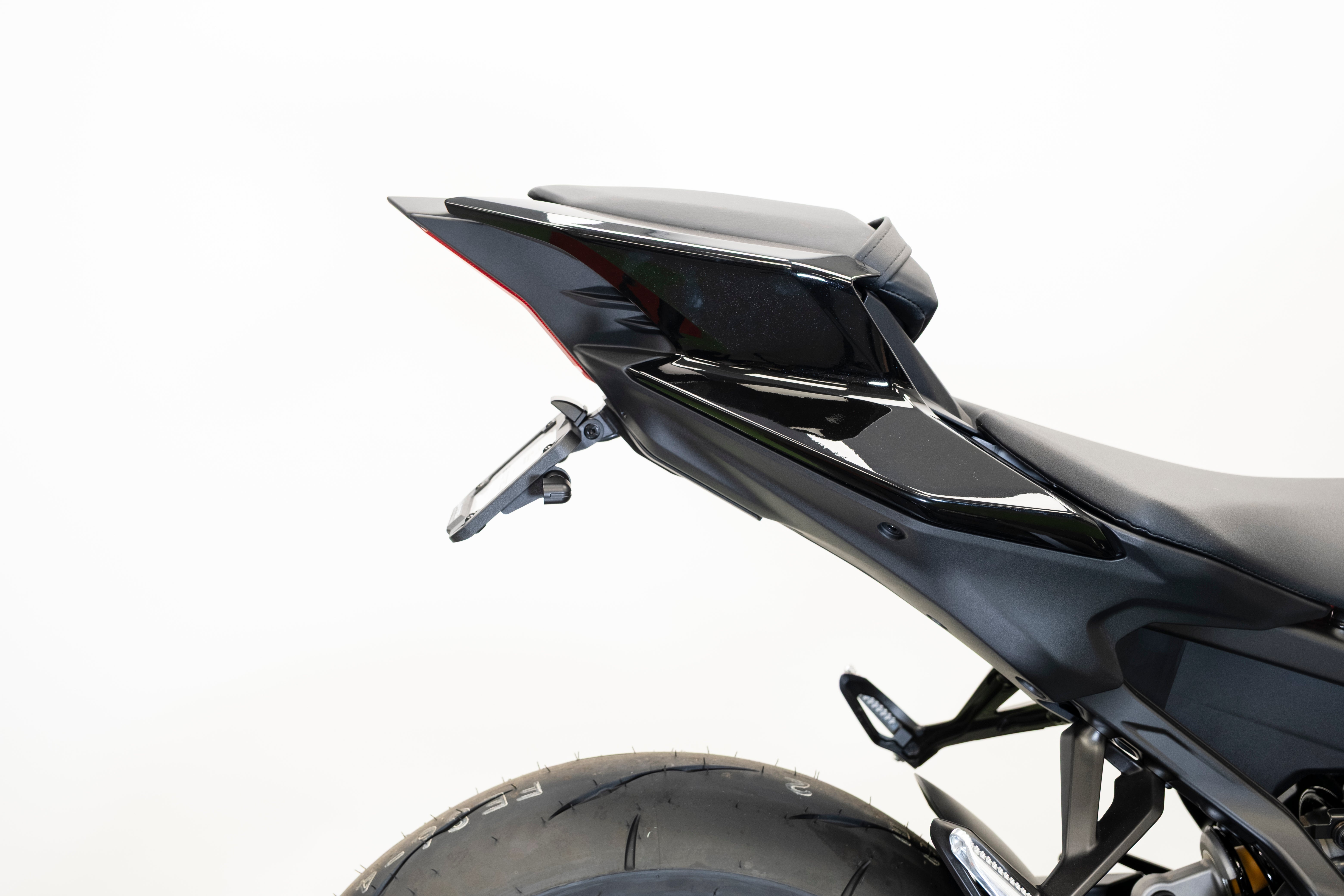 Evotech Dynamic Tail Tidy Including Indicators - Yamaha YZF-R9 (2025+)