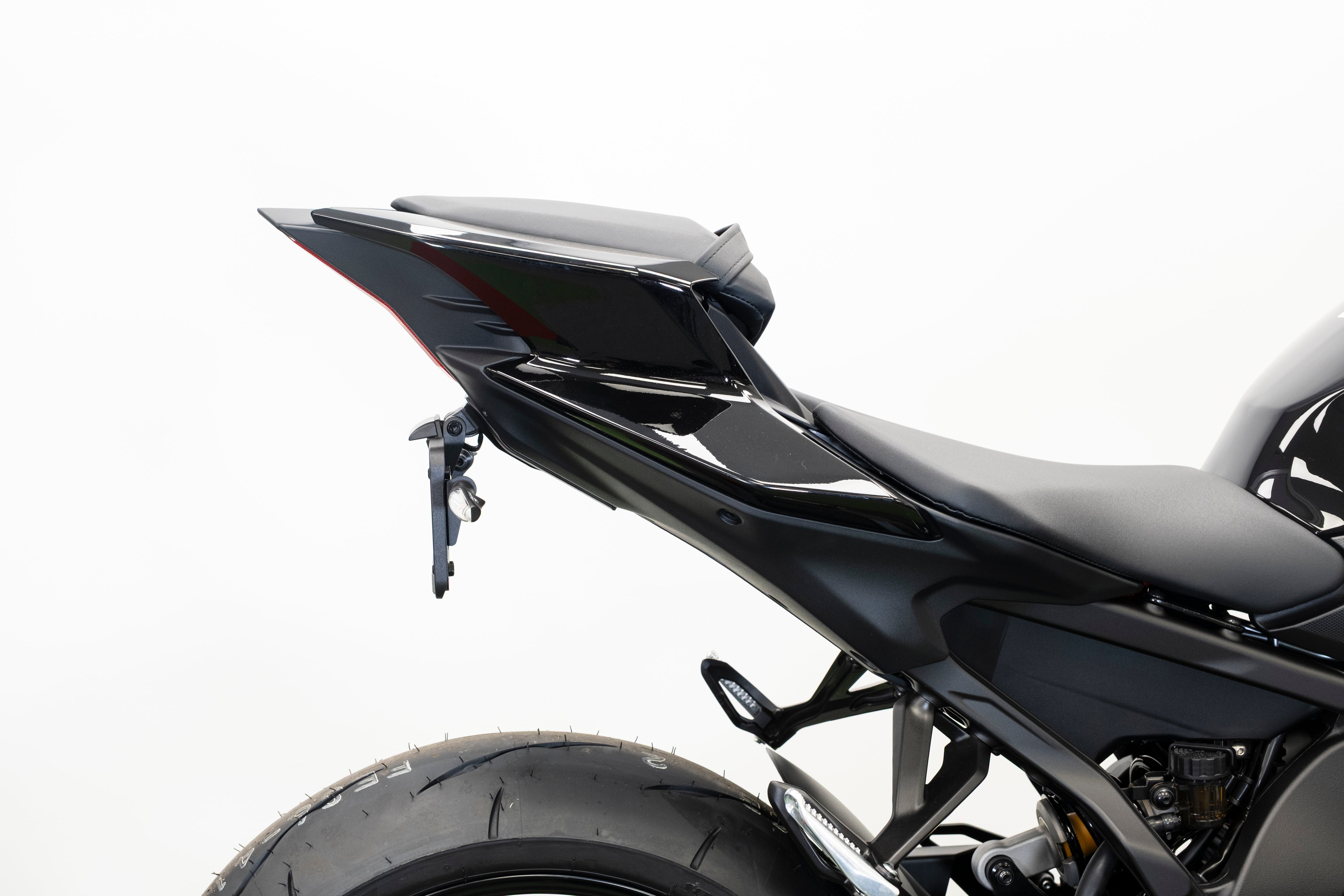 Evotech Dynamic Tail Tidy Including Indicators - Yamaha YZF-R9 (2025+)