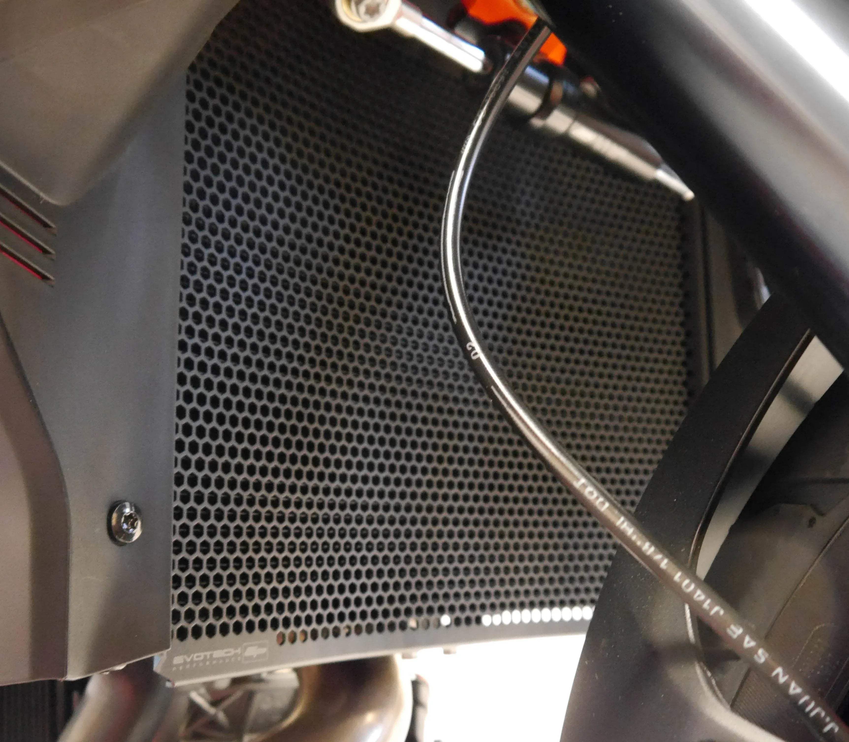 Evotech KTM 1290 Super Duke GT Radiator Guard 2016-2018 - Kühlerschutzgitter | Evotech Performance