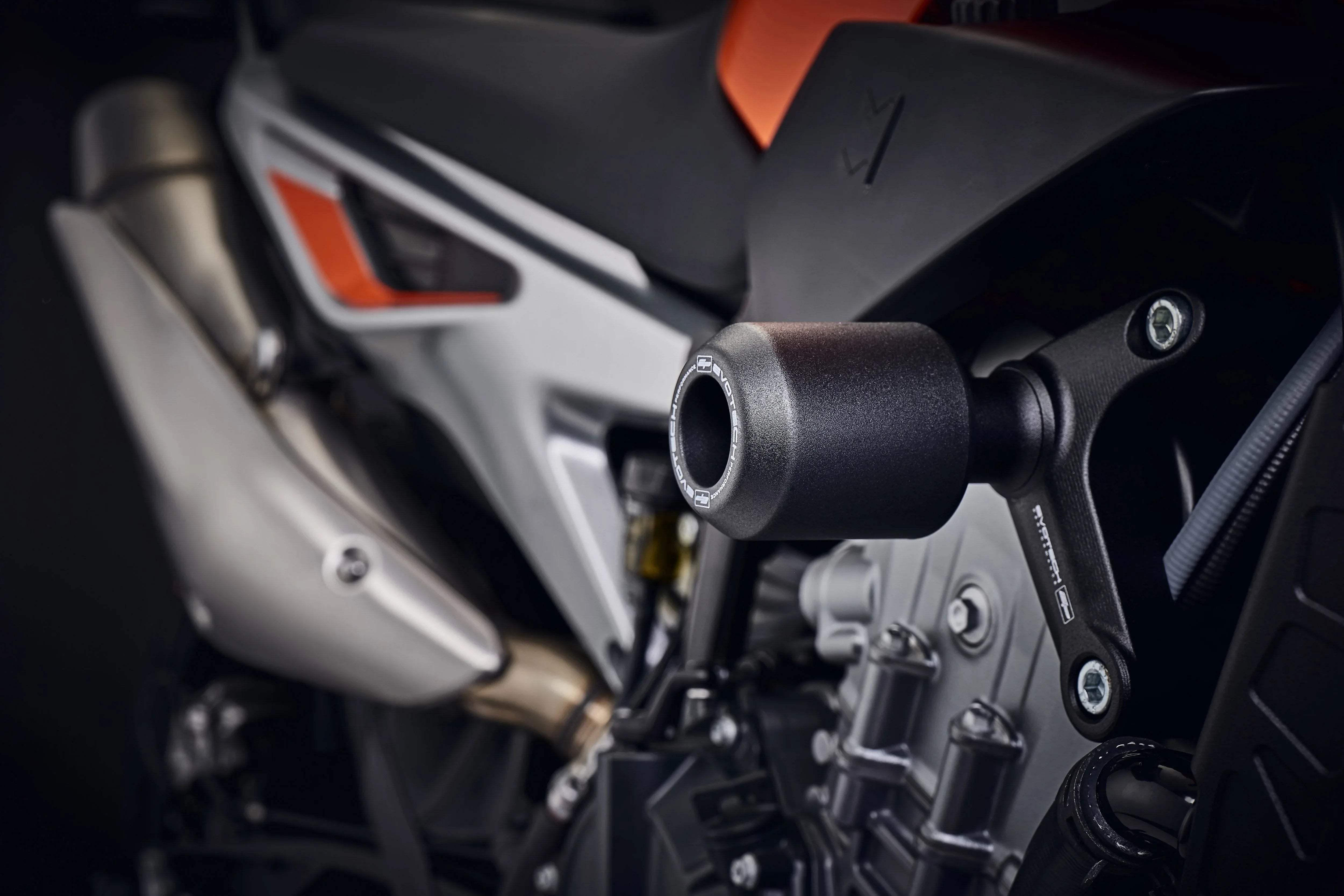 Evotech KTM 790 Duke Crash Bobbins (2018-2022) - Sturzpads | Evotech Performance