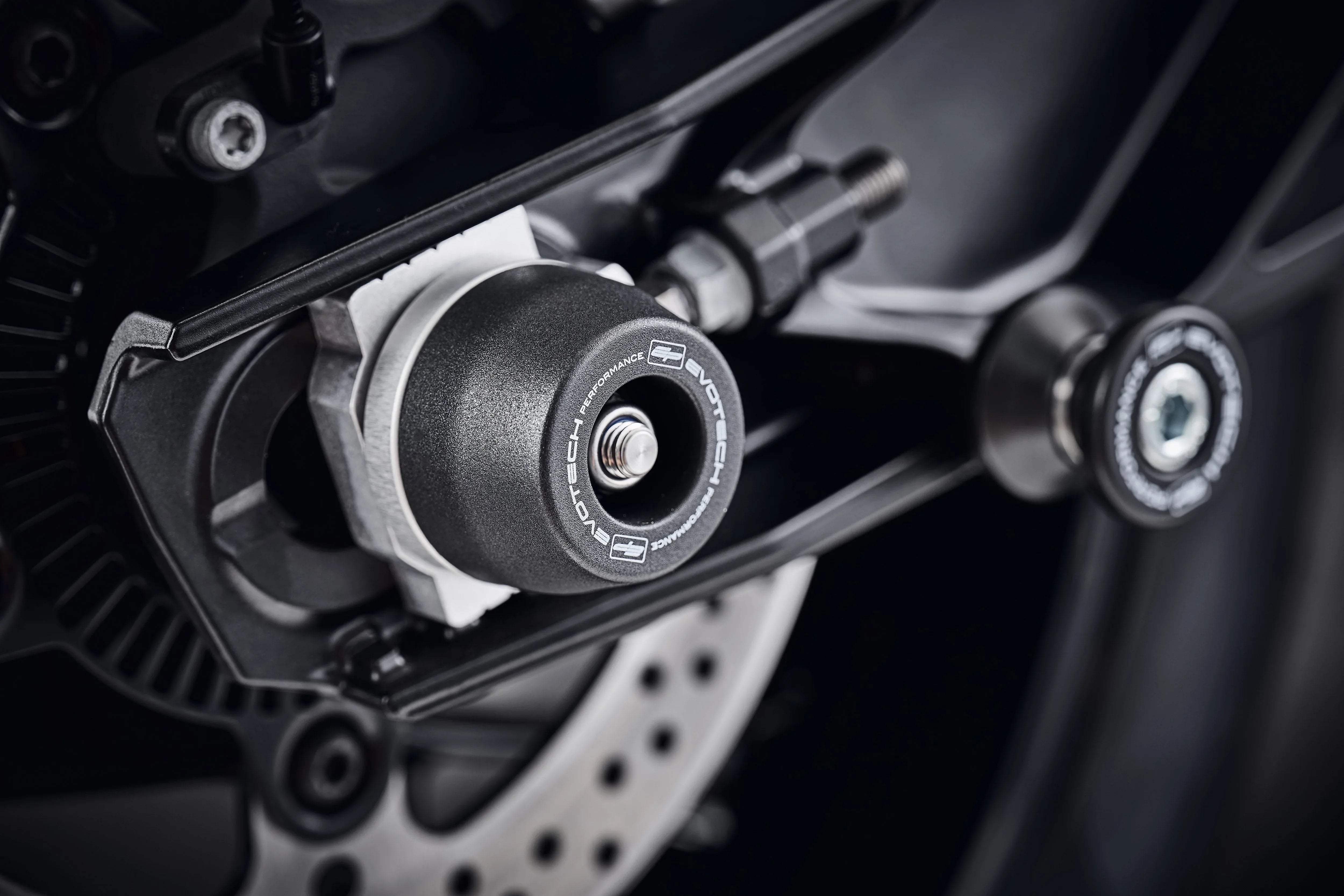 Evotech Performance Spindle Bobbins Kit - KTM 890 Duke R (2020+) - Spindle Bobbins | Evotech Performance