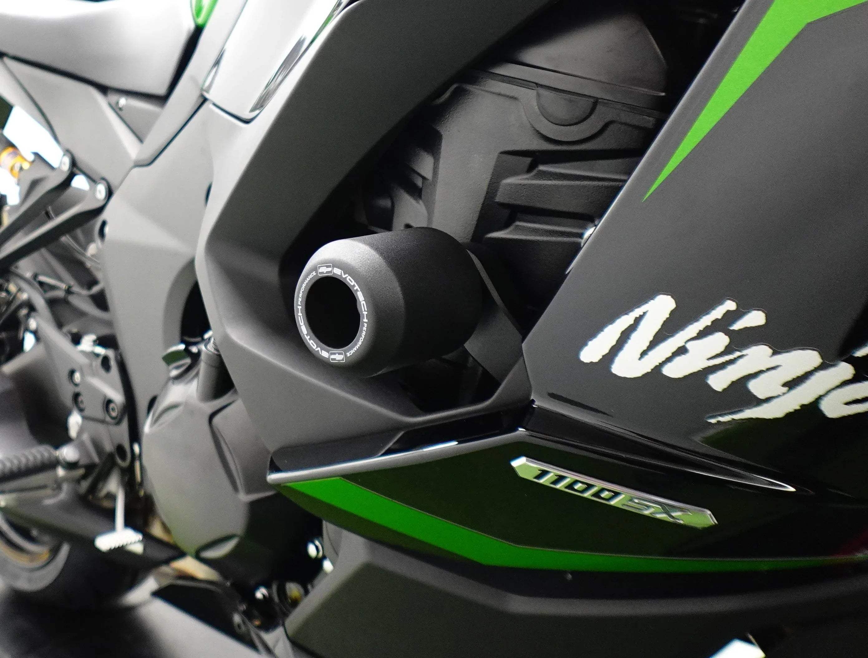 Evotech Main Frame Crash Protection - Kawasaki Ninja 1100SX Tourer (2025+) - Sturzpads | Evotech Performance