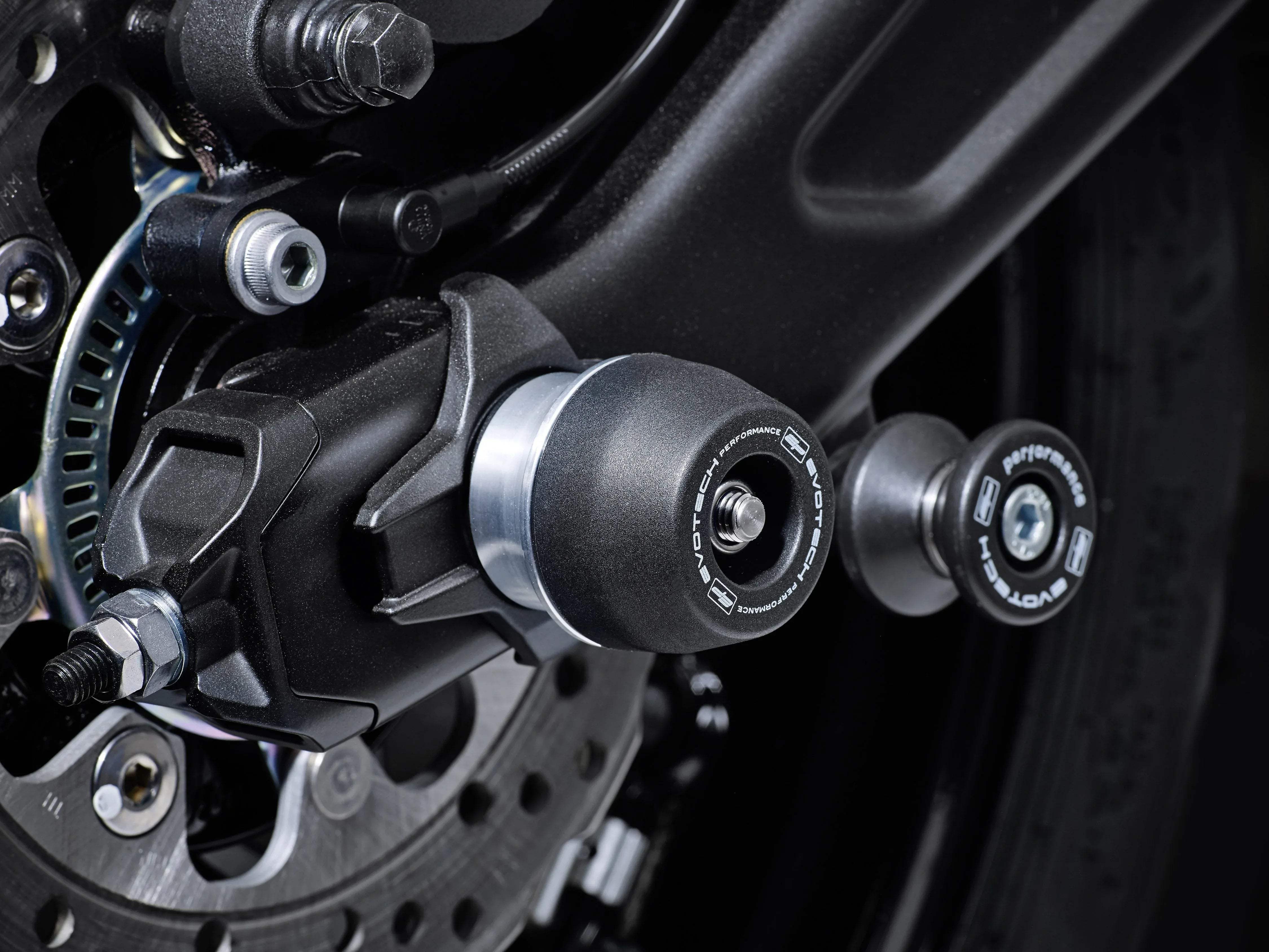 Evotech Rear Spindle Bobbins - Kawasaki Ninja 650 (2017+) - Spindle Bobbins | Evotech Performance