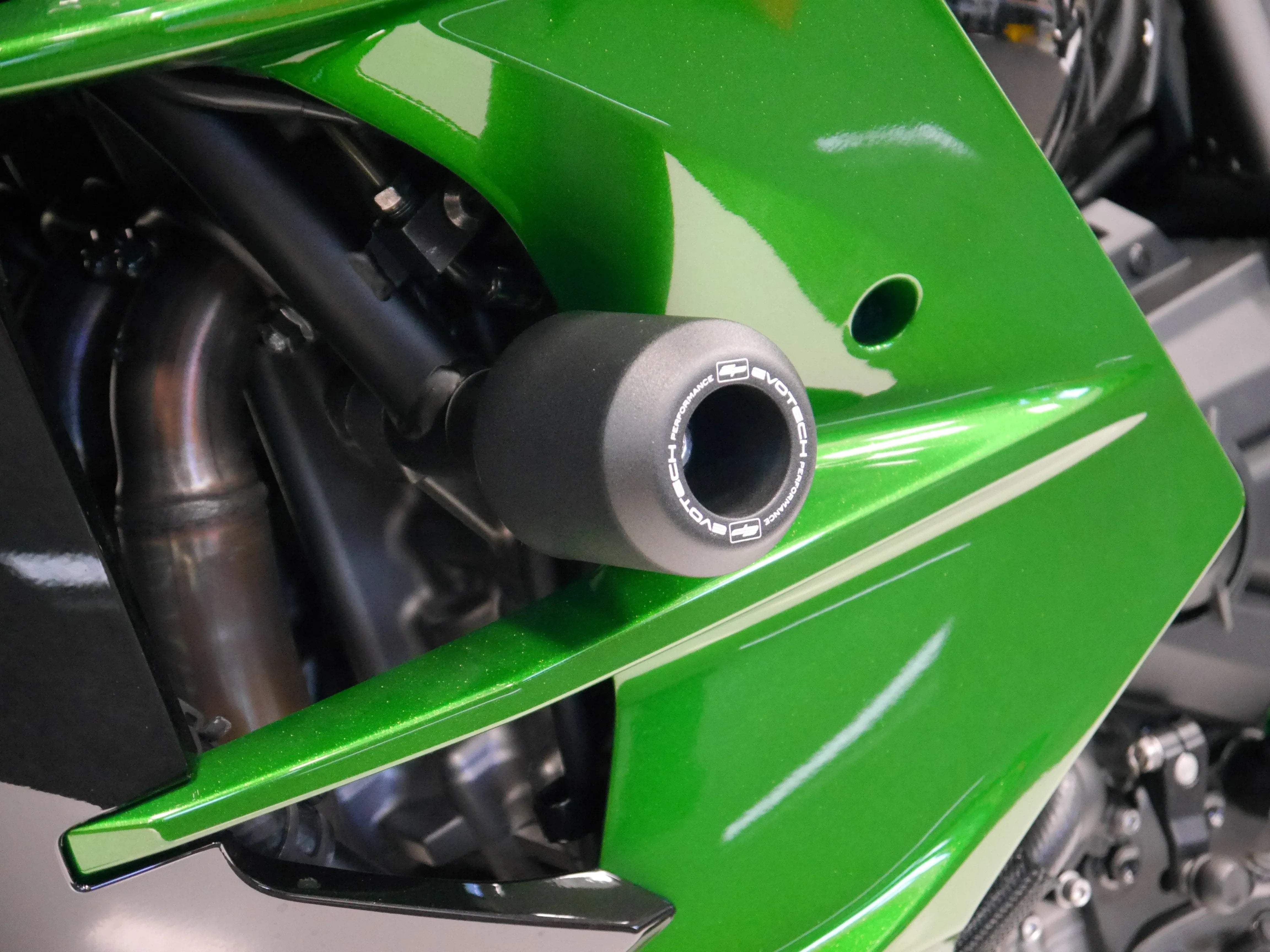 Evotech Kawasaki Ninja H2 SX Main Frame Crash Protection (2018+) - Sturzpads | Evotech Performance
