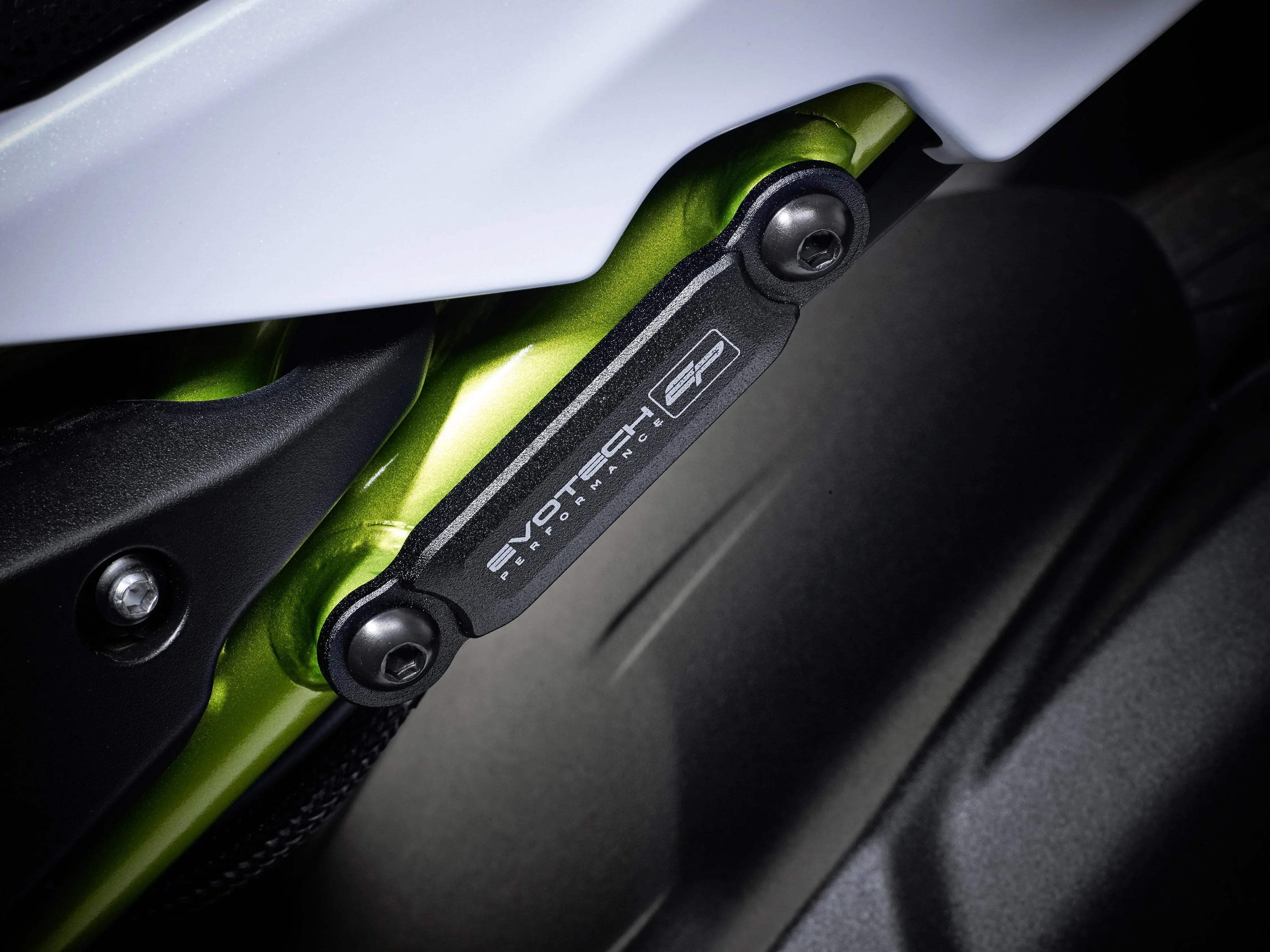 Evotech Pillion Footpeg Removal Kit - Kawasaki Z650 (2017+) - Soziusfußrastenabdeckung | Evotech Performance