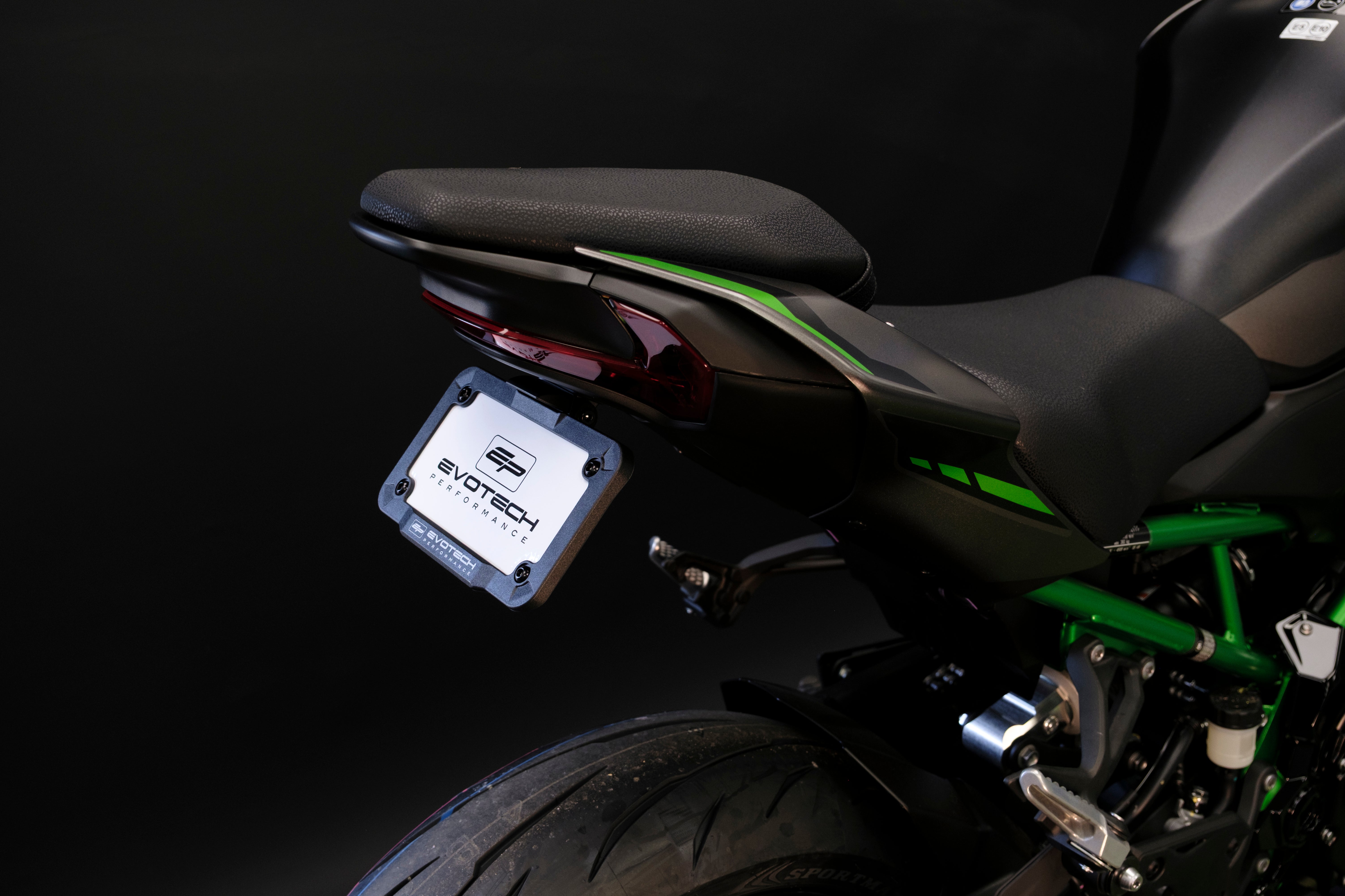 Evotech Dynamic Tail Tidy - Kawasaki Z900 (2025+)