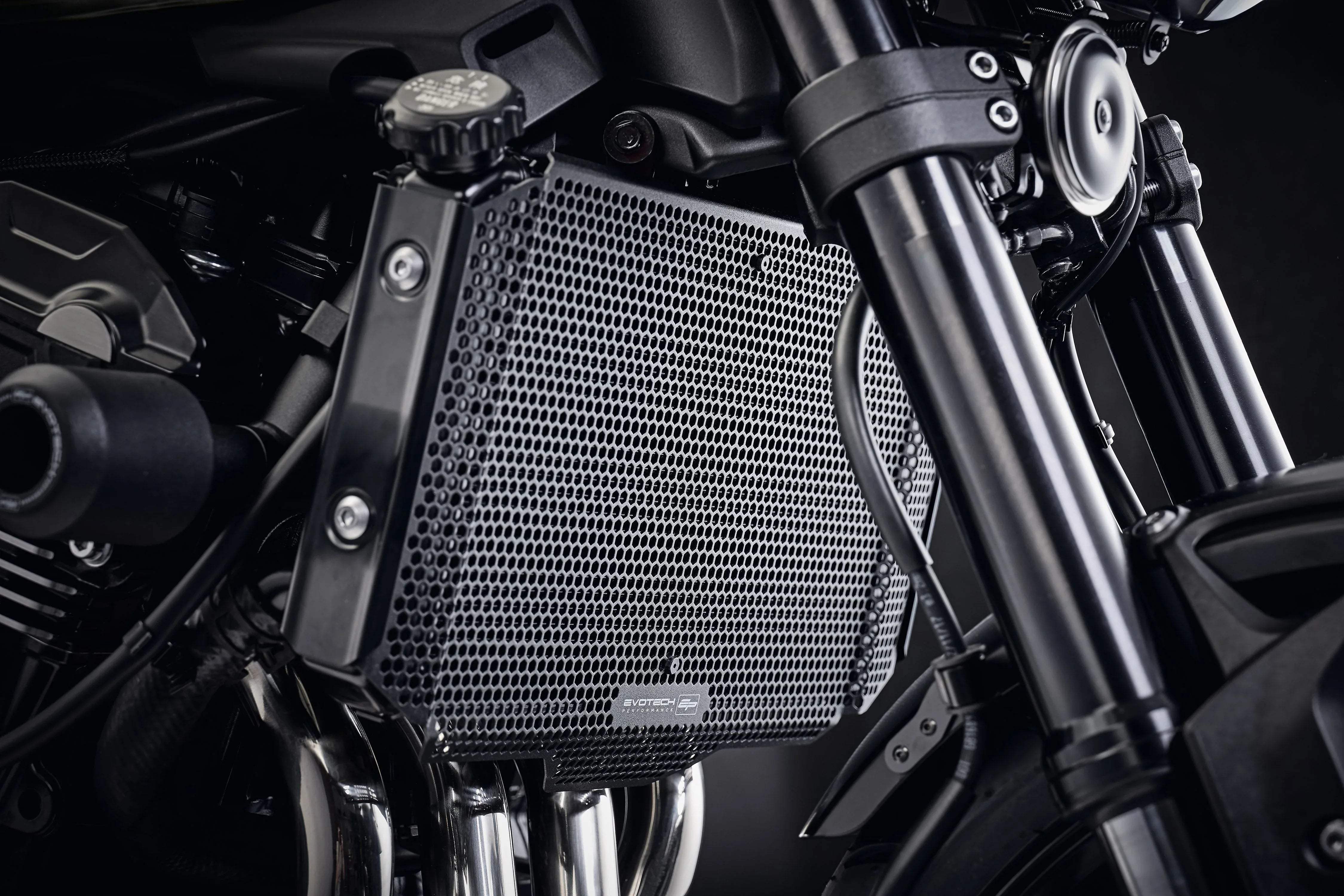 Evotech Kawasaki Z900RS Radiator Guard (2018 - 2020) - Kühlerschutzgitter | Evotech Performance