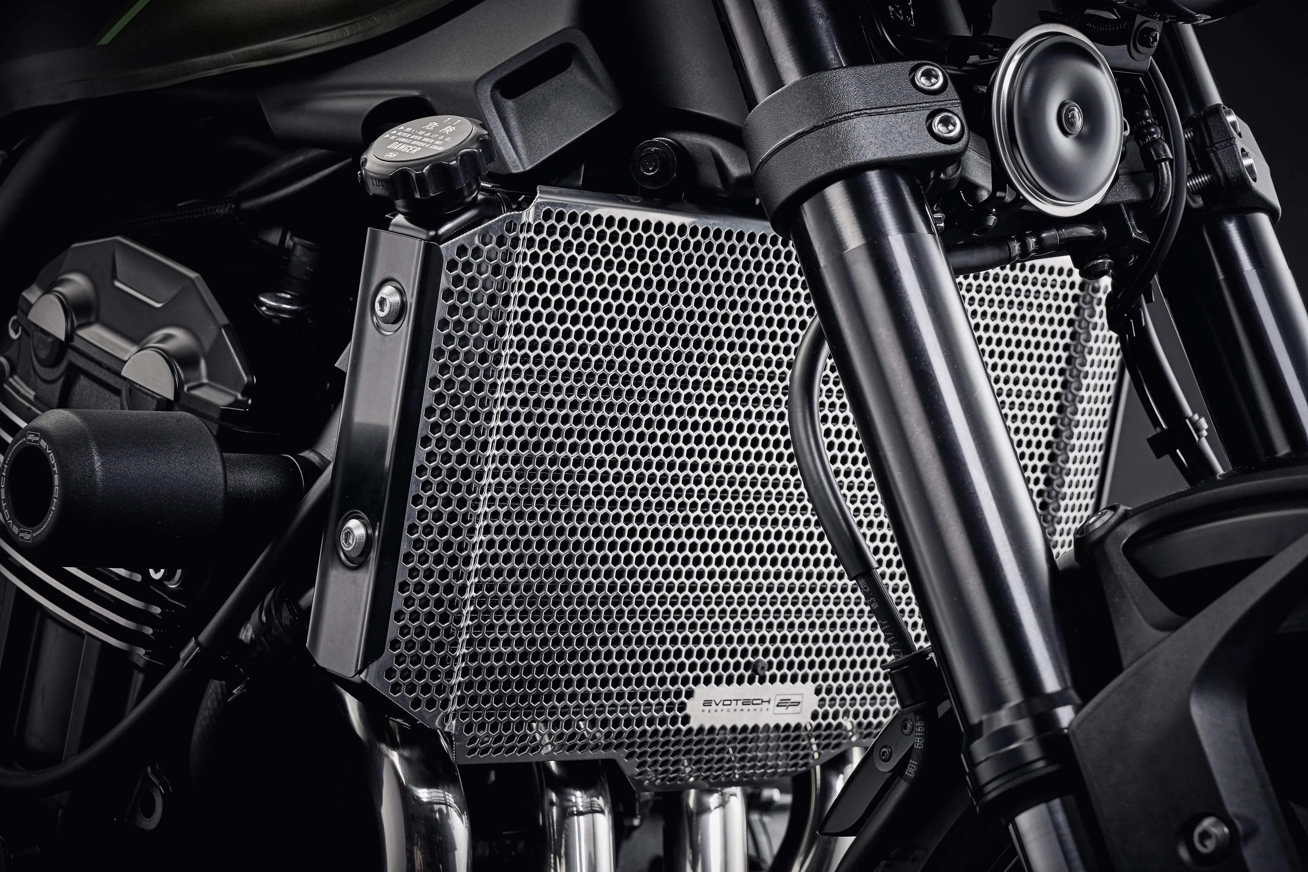Evotech Kawasaki Z900RS Cafe Performance Radiator Guard (2018-2020) (Stainless Steel) - Kühlerschutzgitter | Evotech Performance