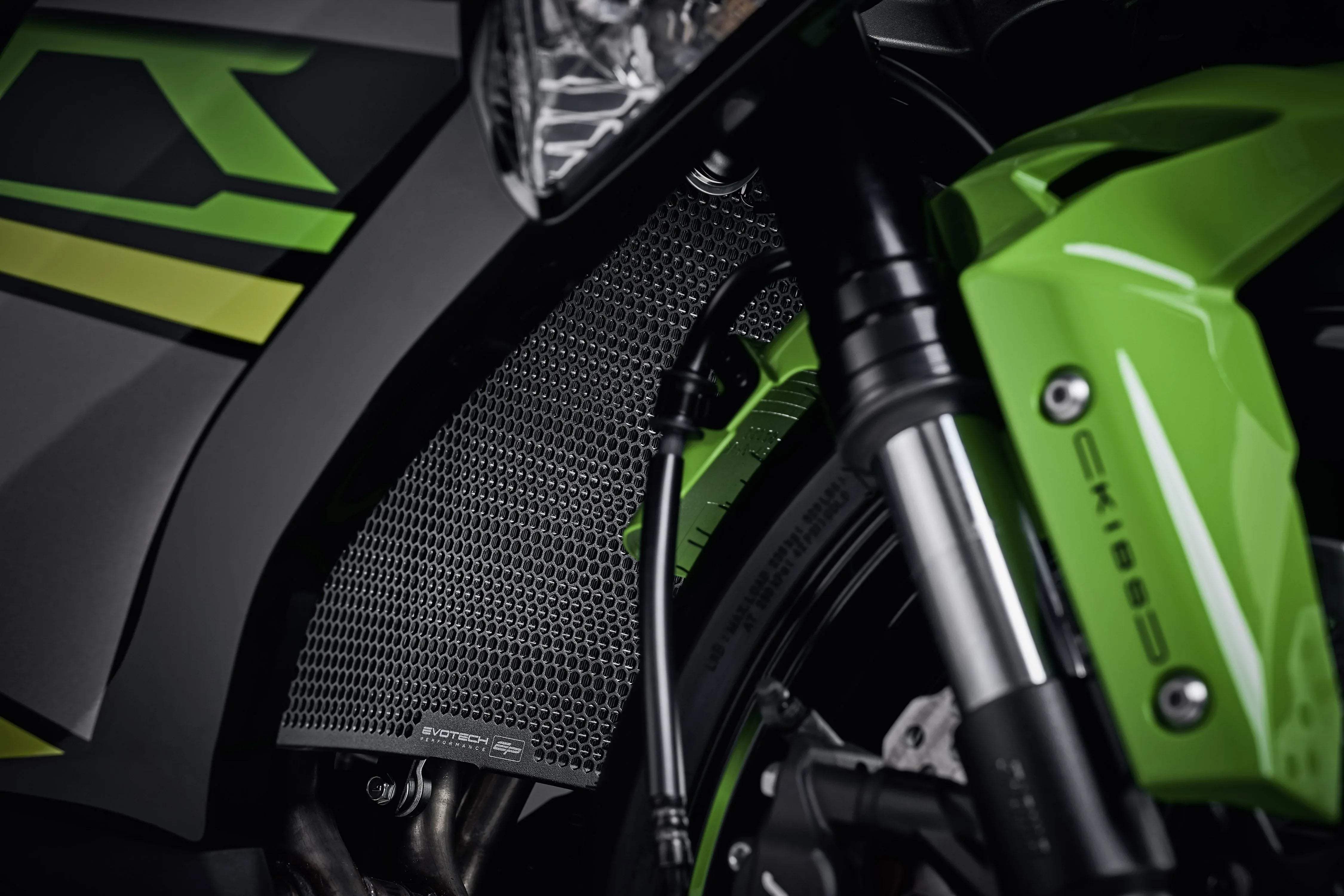 Evotech Kawasaki ZX6R Radiator Guard 2013 - 2018 - Kühlerschutzgitter | Evotech Performance