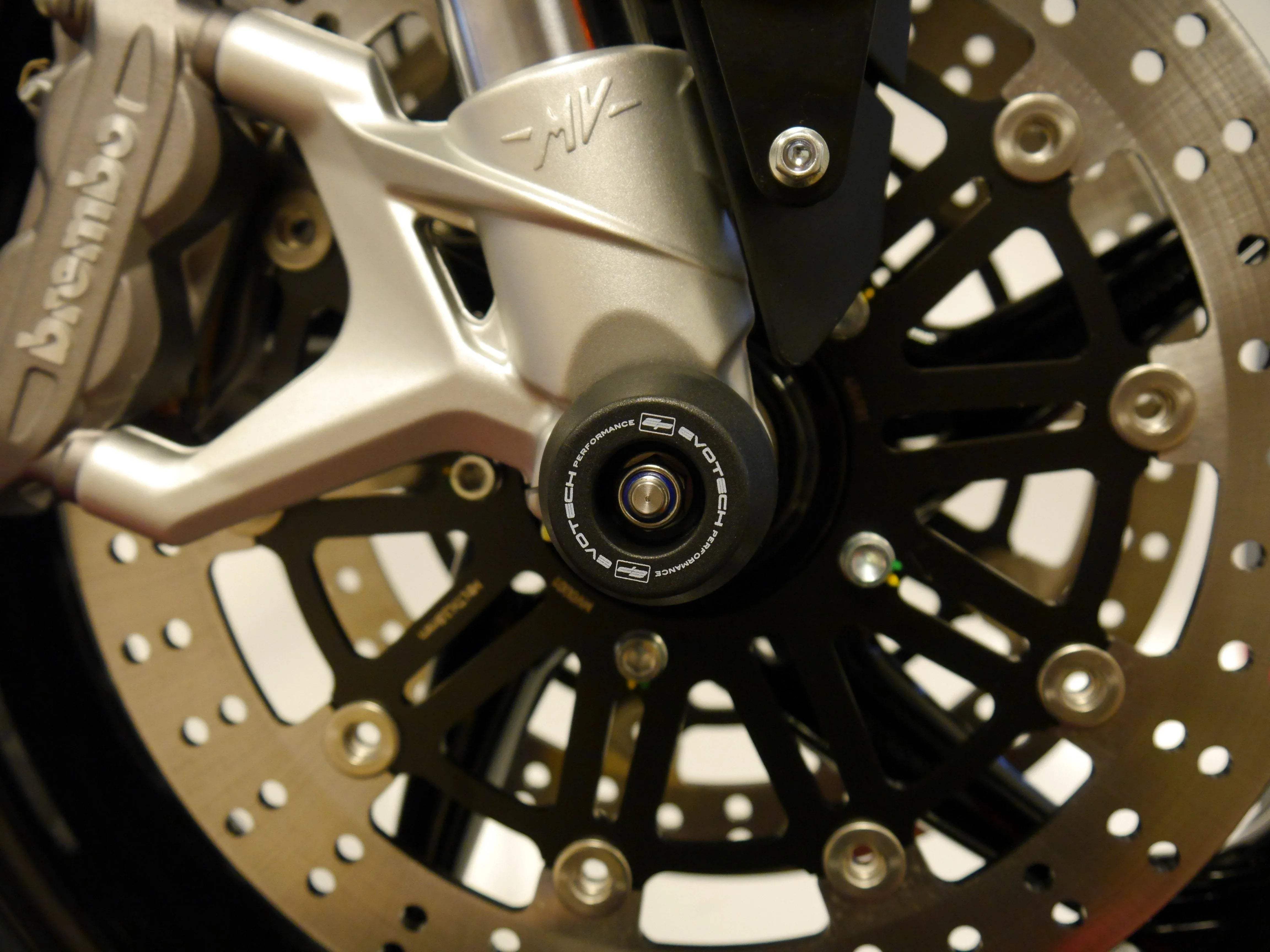 Evotech Front Spindle Bobbins - MV Agusta Brutale 800 RR LH44 (2018-2019) - Spindle Bobbins | Evotech Performance
