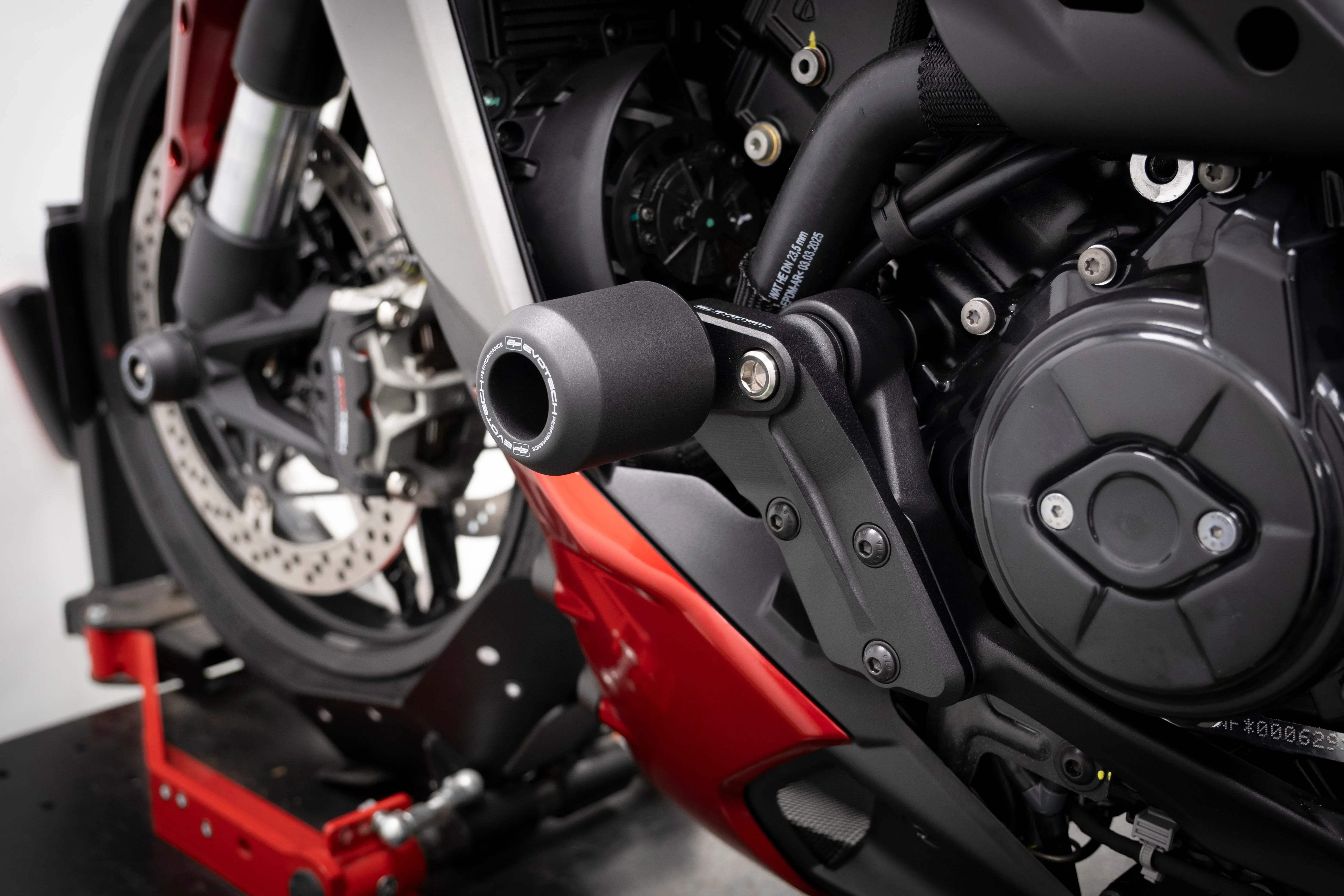 Evotech Crash Protection (Front Mounted) - Ducati XDiavel V4 (2025+) - Sturzpads | Evotech Performance